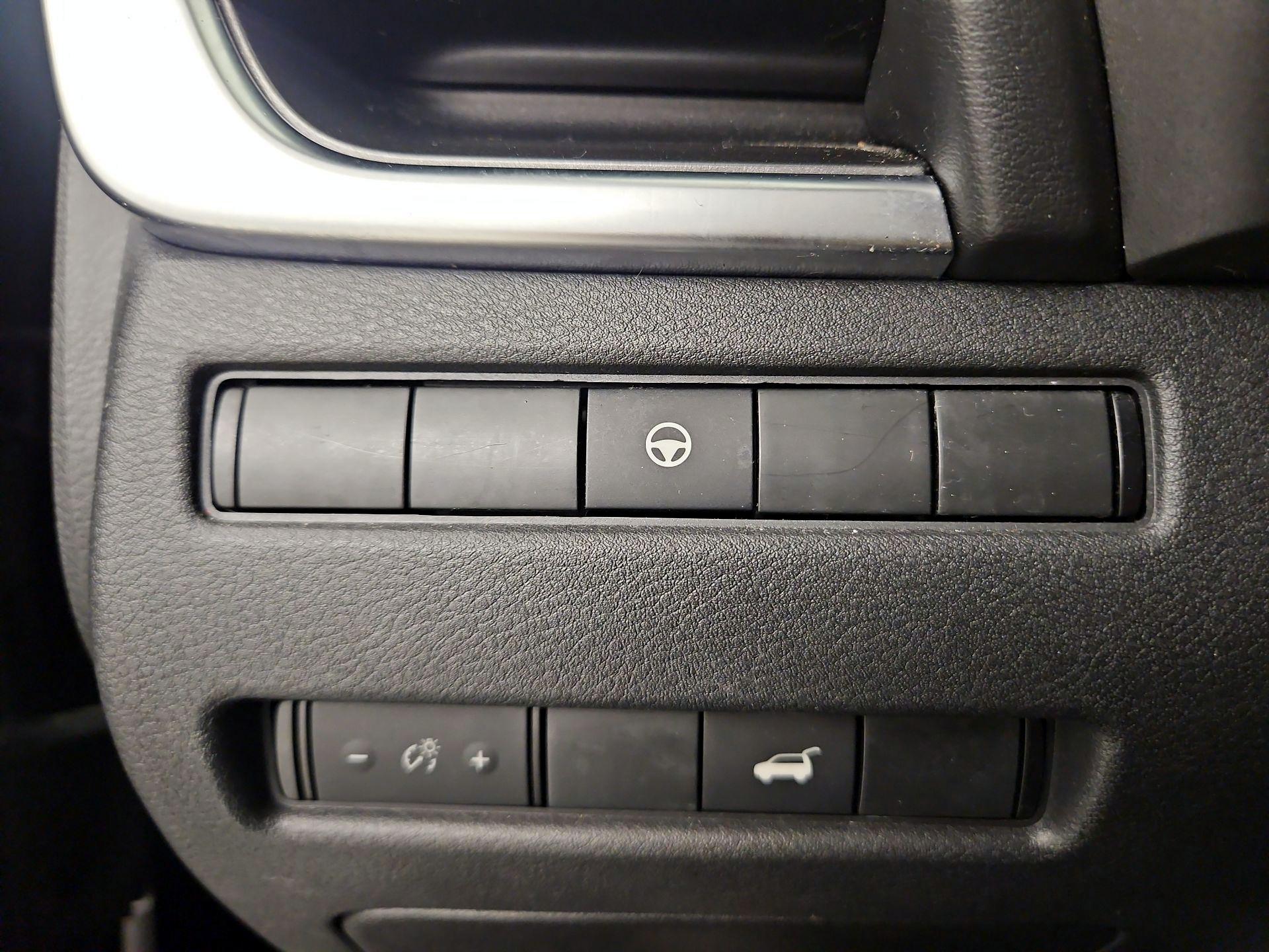 Thumbnail: 2022 Nissan Rogue - 13