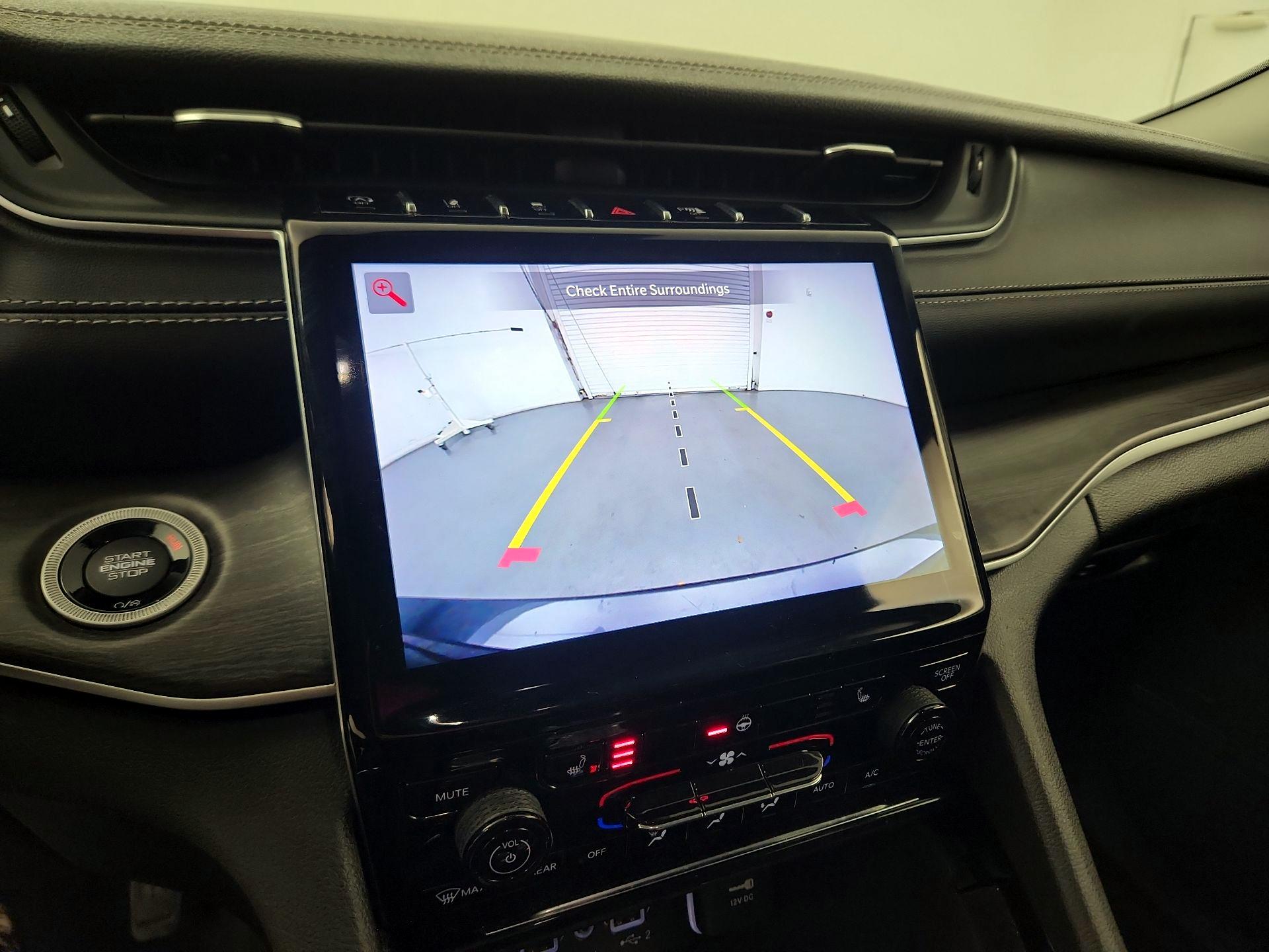 Thumbnail: 2022 Jeep Grand Cherokee L - 13