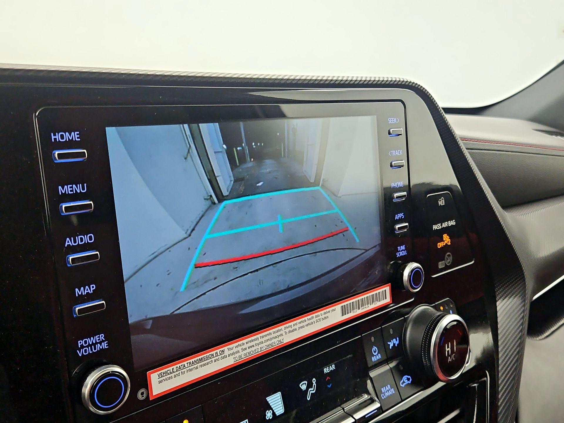 Thumbnail: 2022 Toyota Highlander - 14