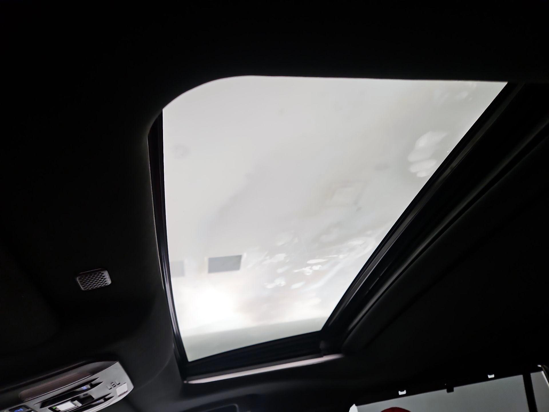 Thumbnail: 2022 Toyota Highlander - 19