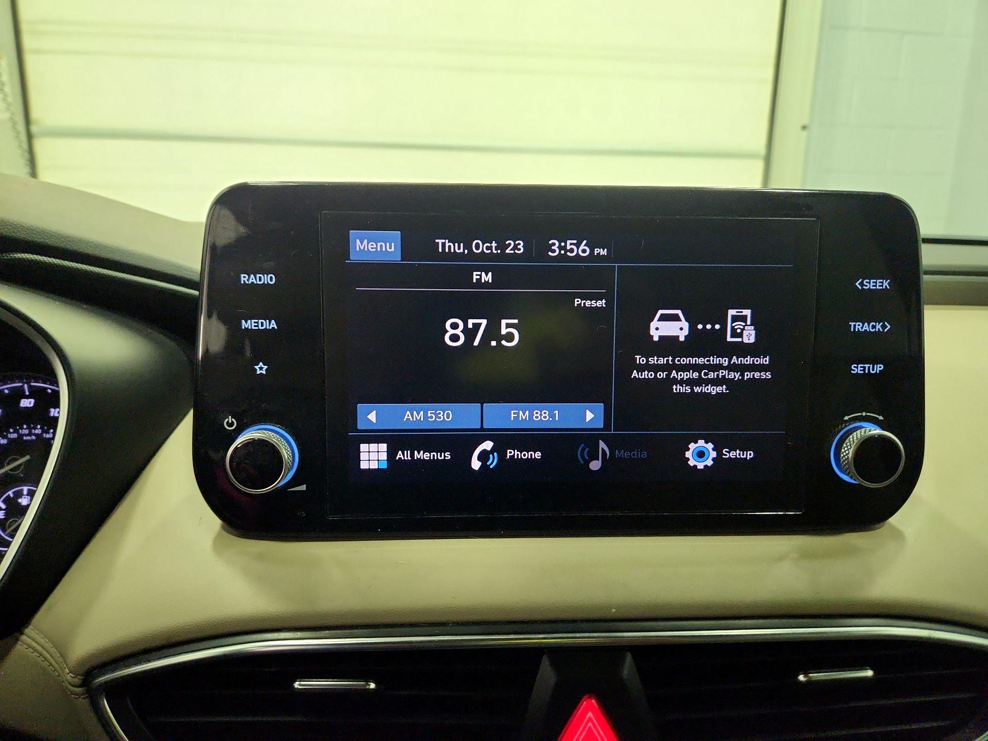 Thumbnail: 2023 Hyundai Santa Fe - 15