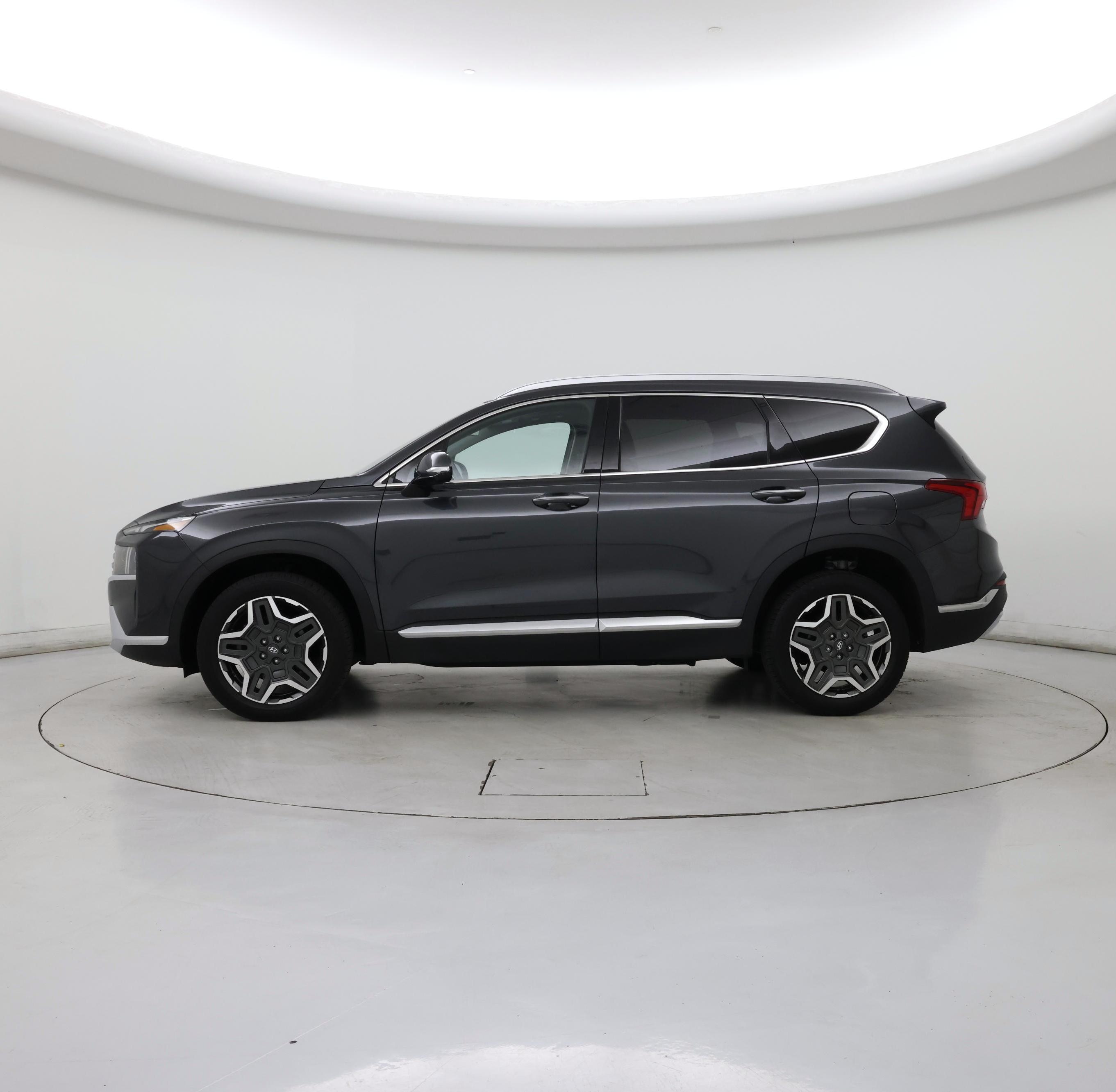 Thumbnail: 2022 Hyundai Santa Fe - 3