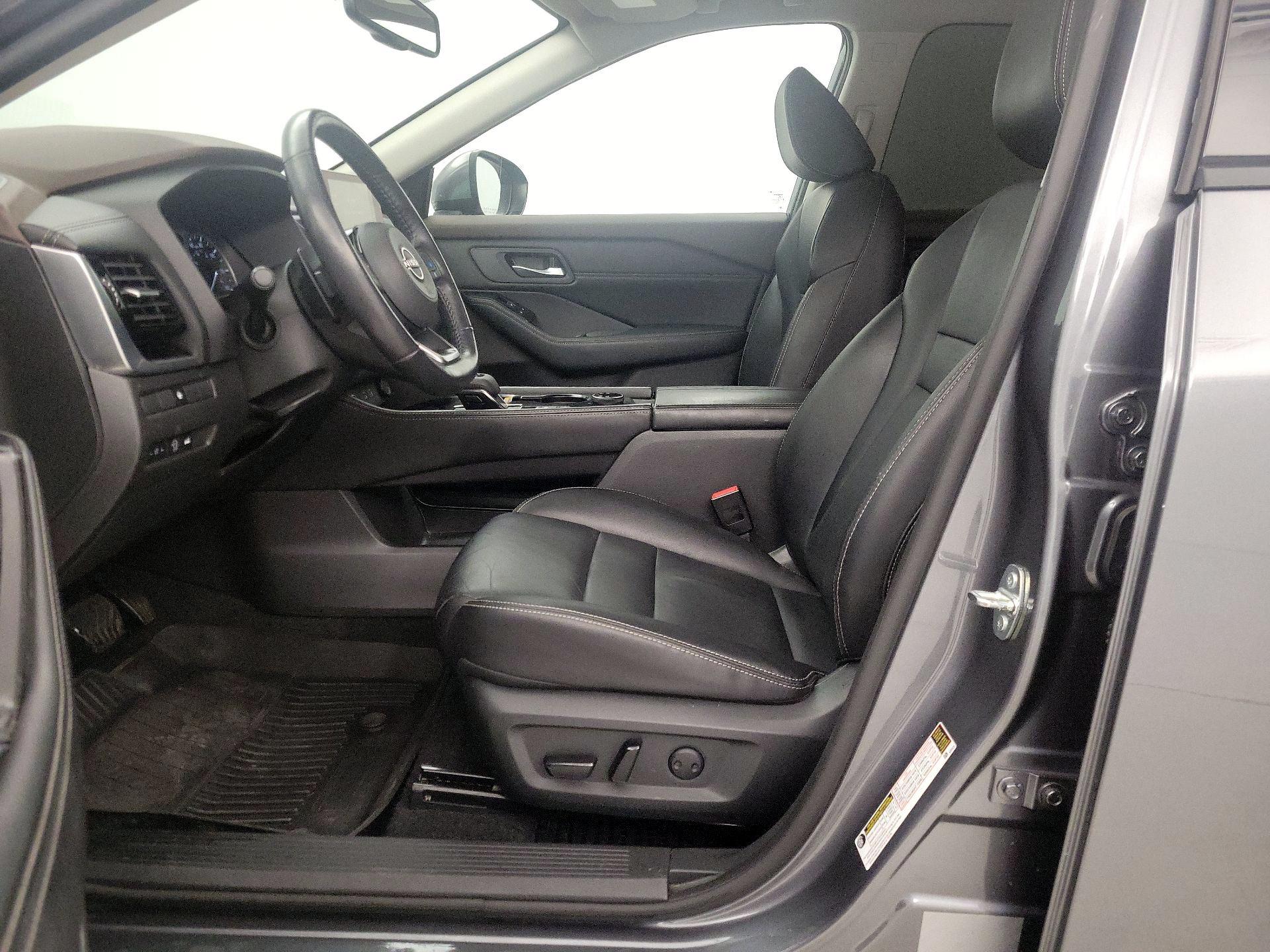 Thumbnail: 2023 Nissan Rogue - 11