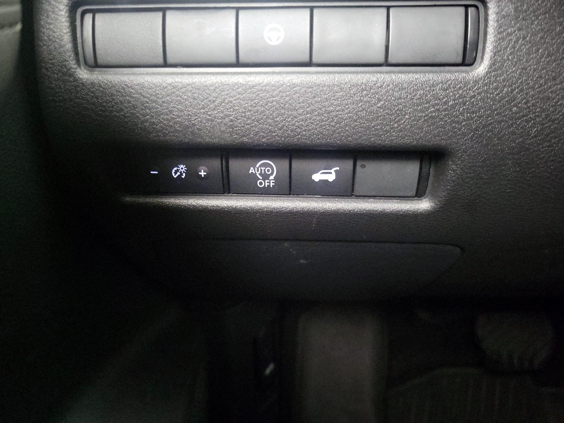 Thumbnail: 2023 Nissan Rogue - 13