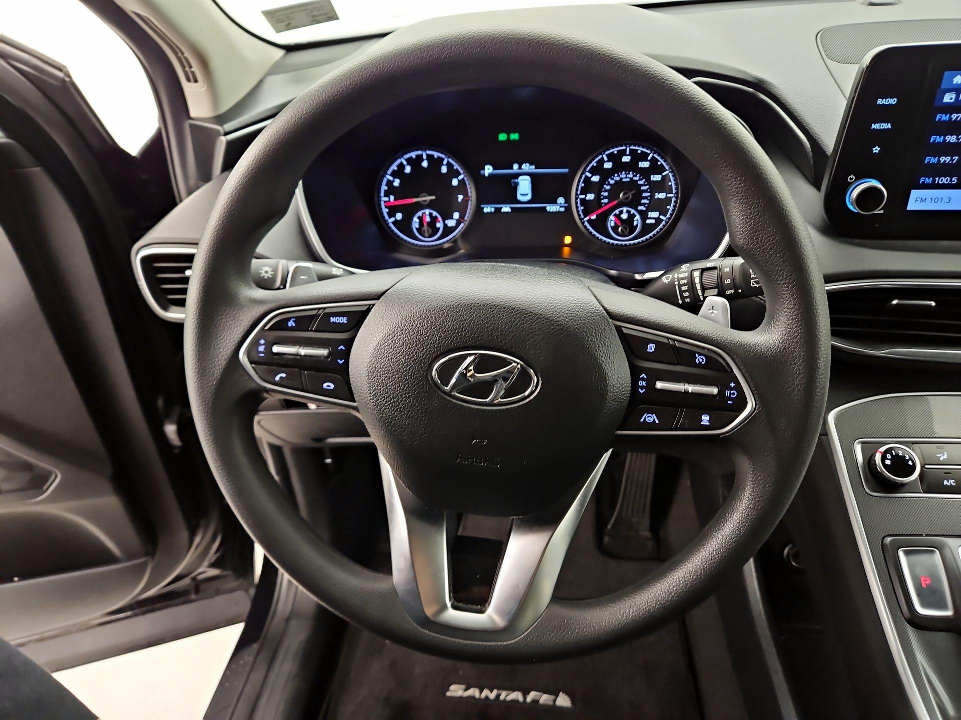 Thumbnail: 2022 Hyundai Santa Fe - 10