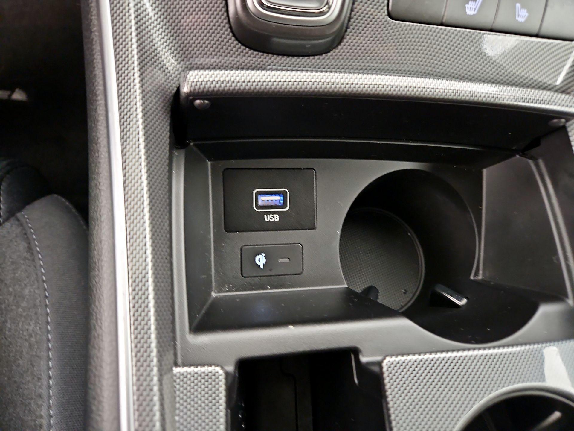 Thumbnail: 2022 Hyundai Santa Fe - 18