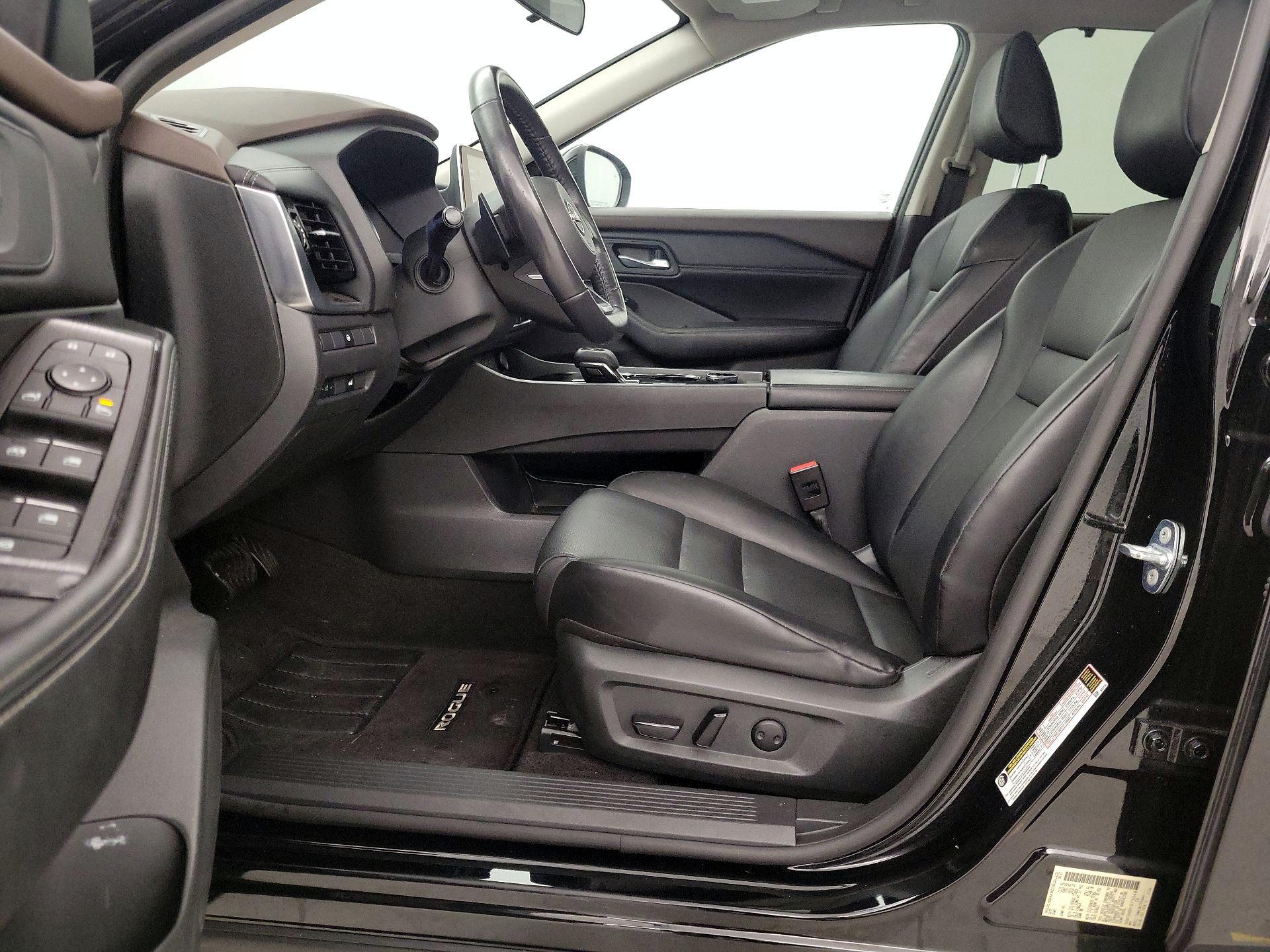 Thumbnail: 2023 Nissan Rogue - 11