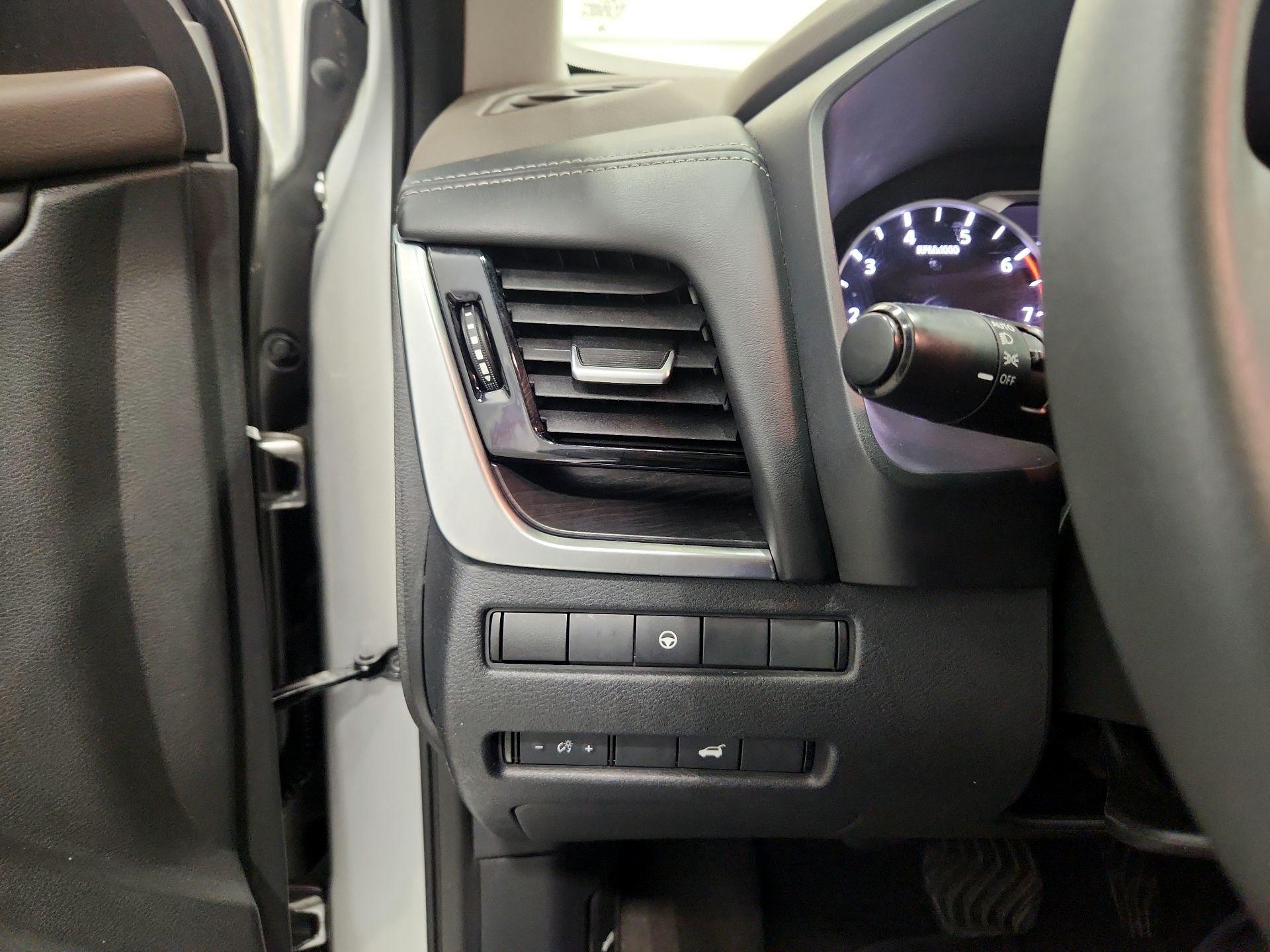 Thumbnail: 2021 Nissan Rogue - 13