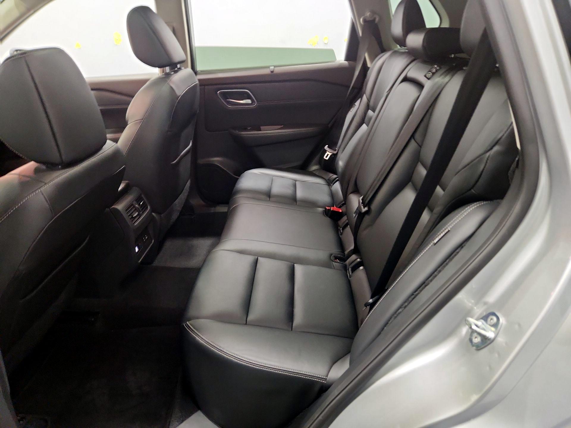 Thumbnail: 2021 Nissan Rogue - 20