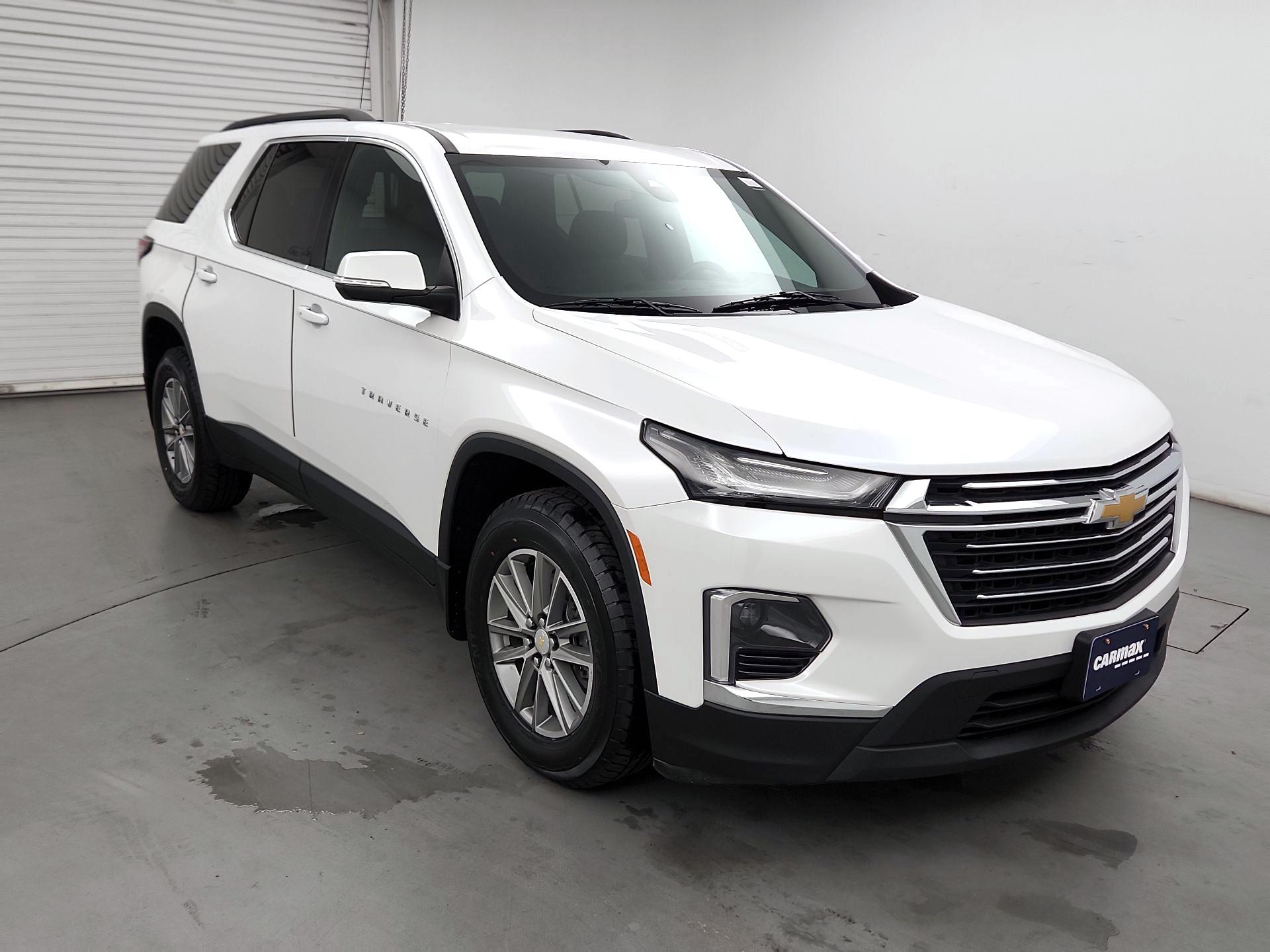 Thumbnail: 2023 Chevrolet Traverse - 1