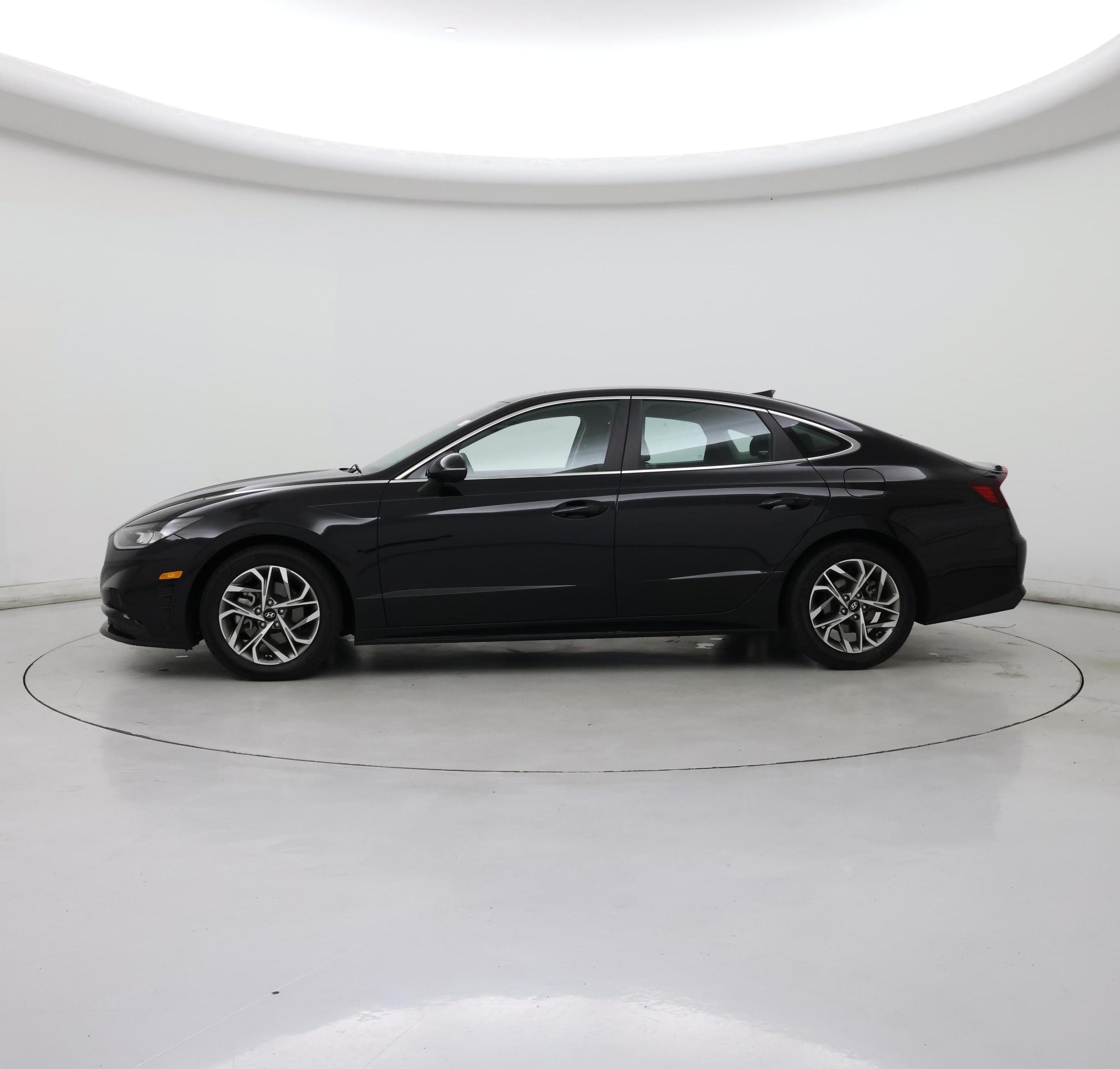 Thumbnail: 2022 Hyundai Sonata - 3