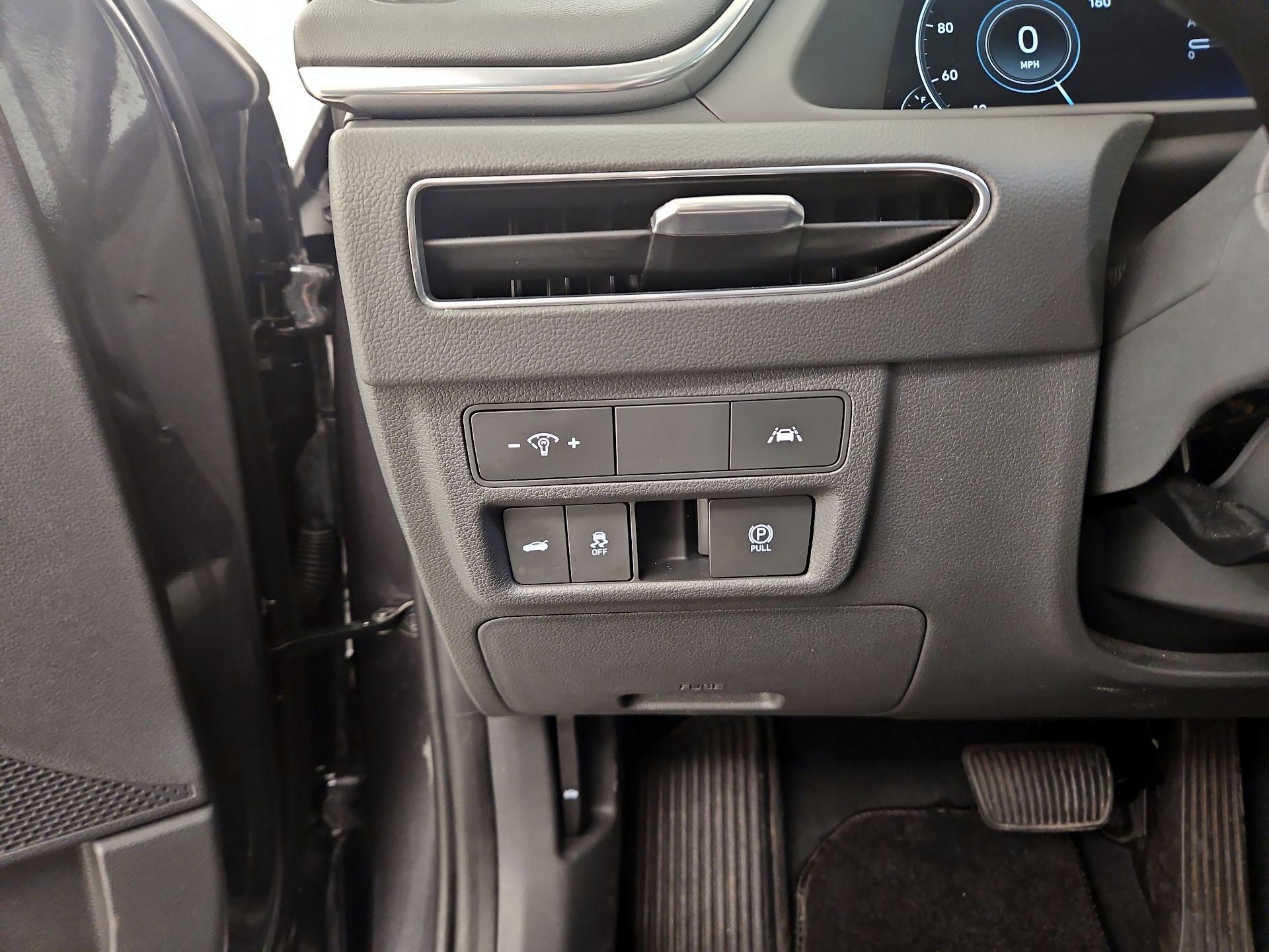 Thumbnail: 2021 Hyundai Sonata - 13