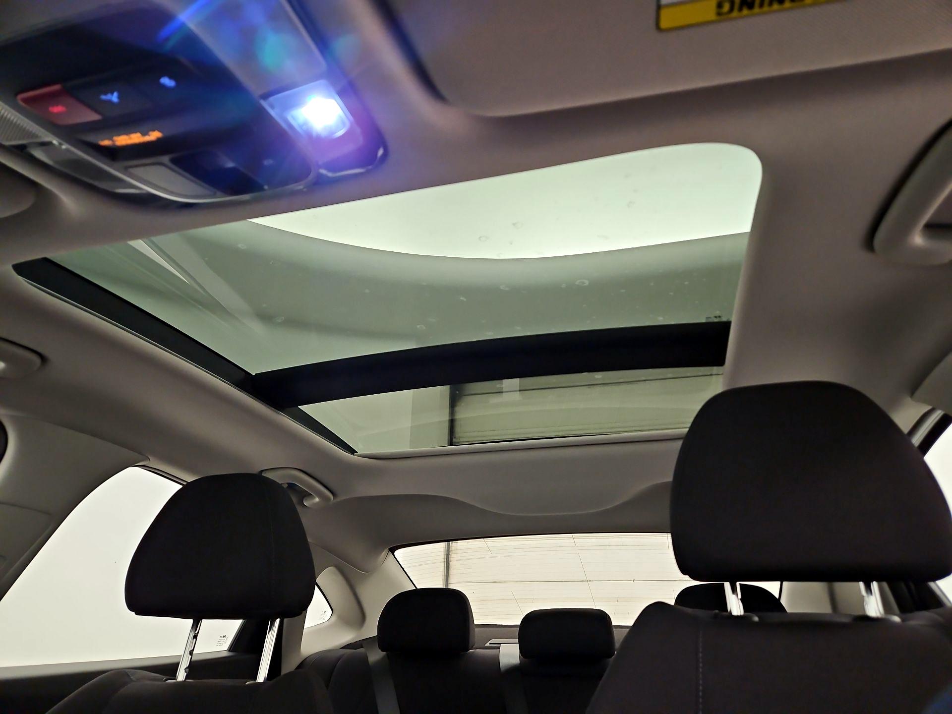 Thumbnail: 2023 Hyundai Sonata - 20