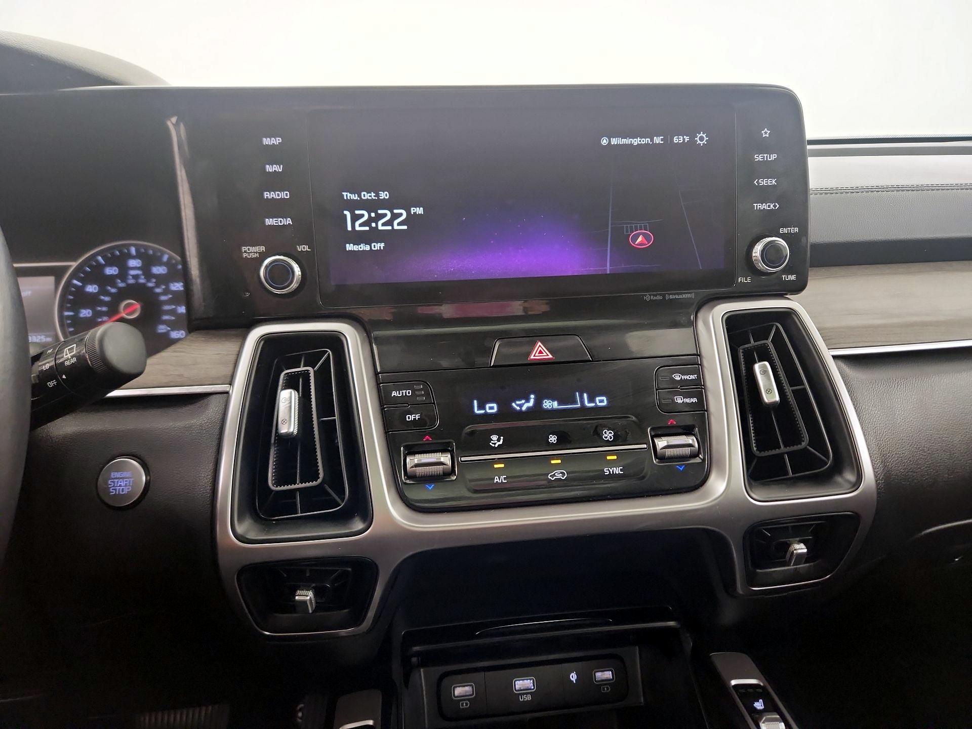 Thumbnail: 2023 Kia Sorento - 13