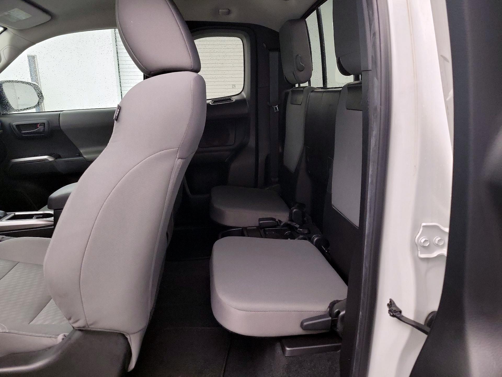 Thumbnail: 2022 Toyota Tacoma - 19