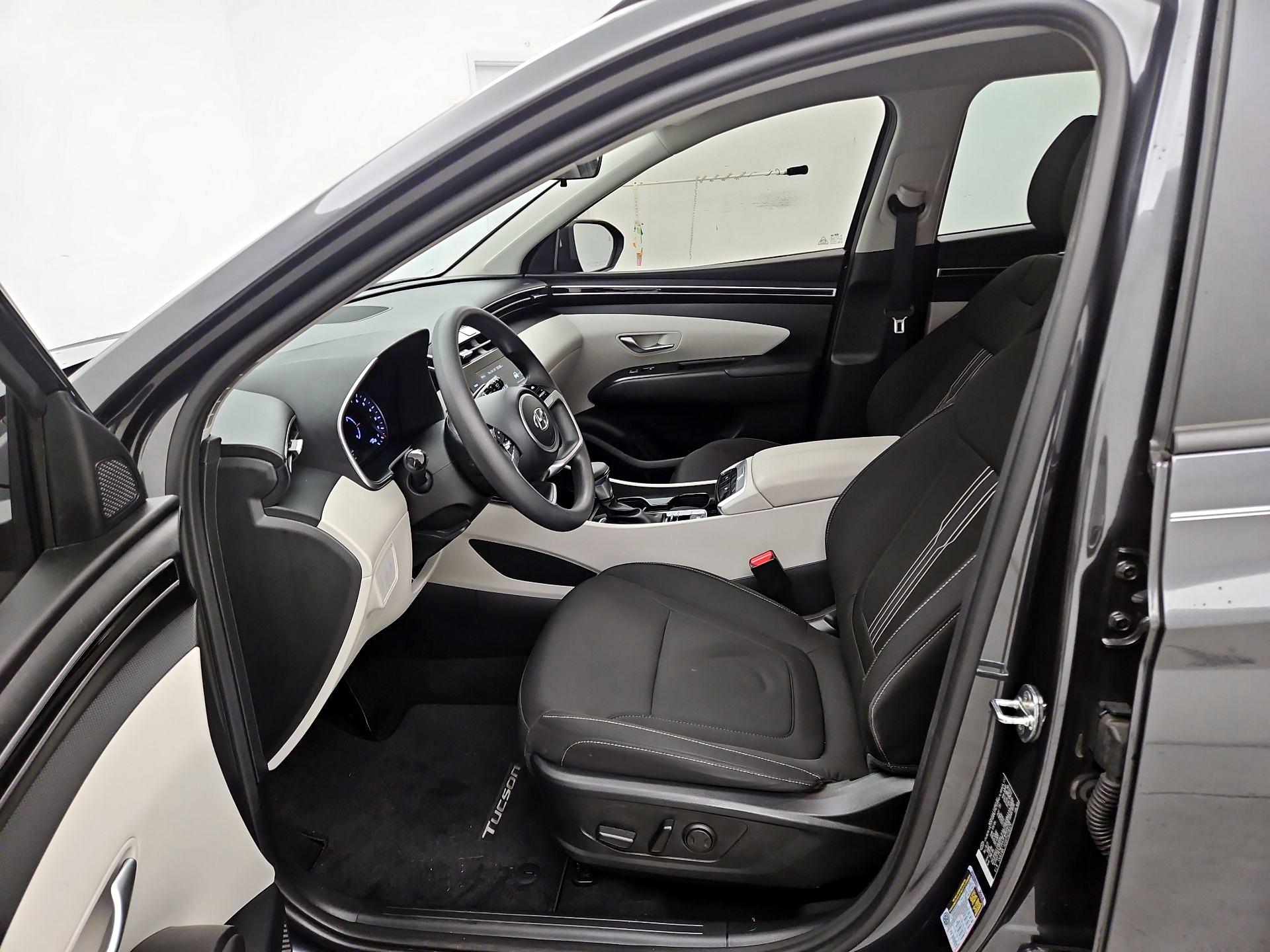 Thumbnail: 2023 Hyundai Tucson - 11