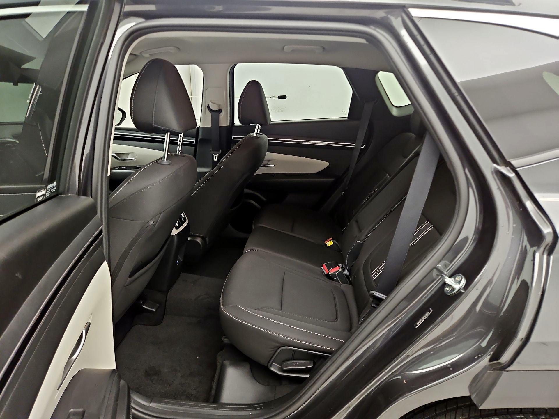 Thumbnail: 2023 Hyundai Tucson - 19