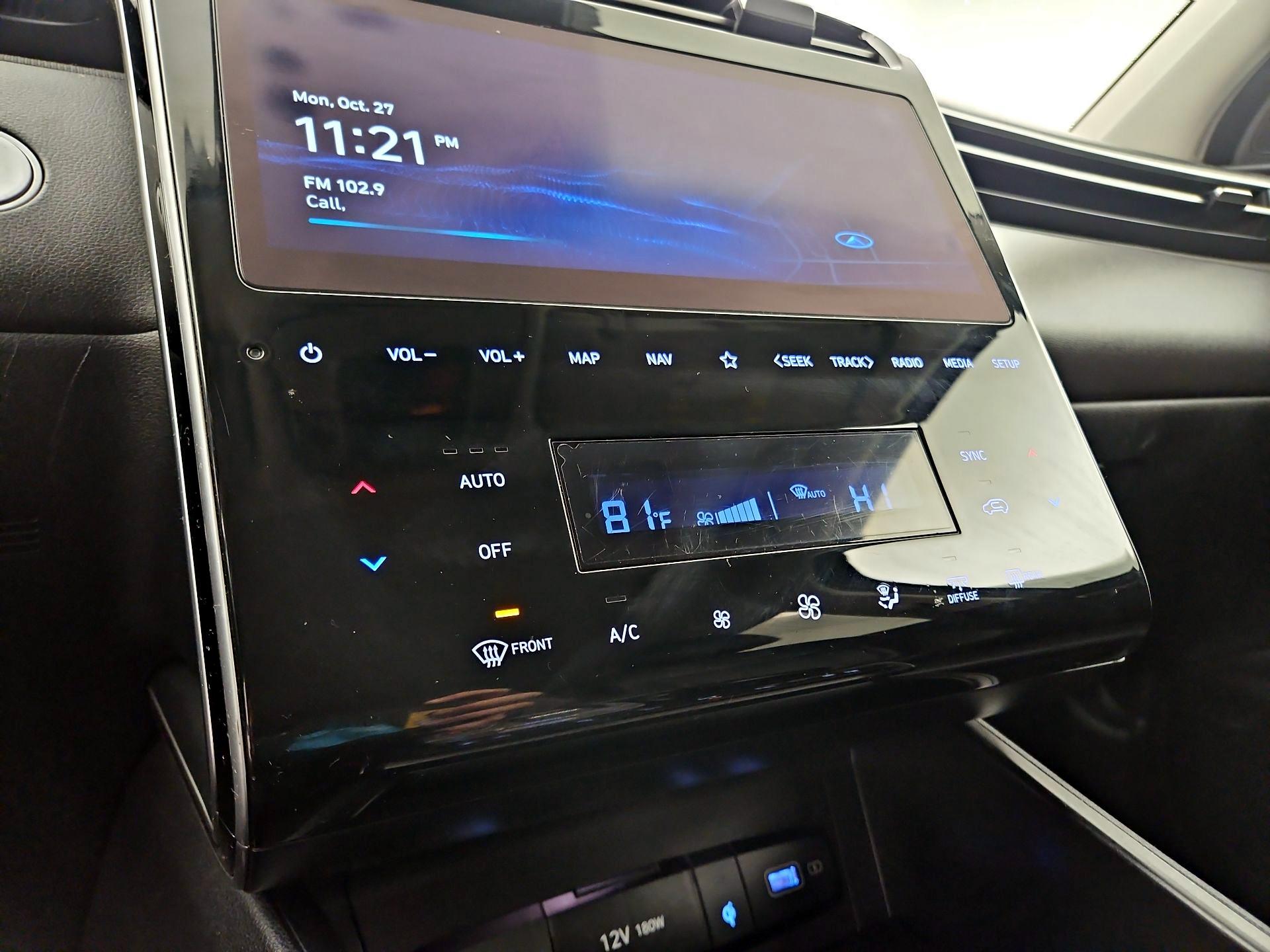 Thumbnail: 2022 Hyundai Tucson - 17