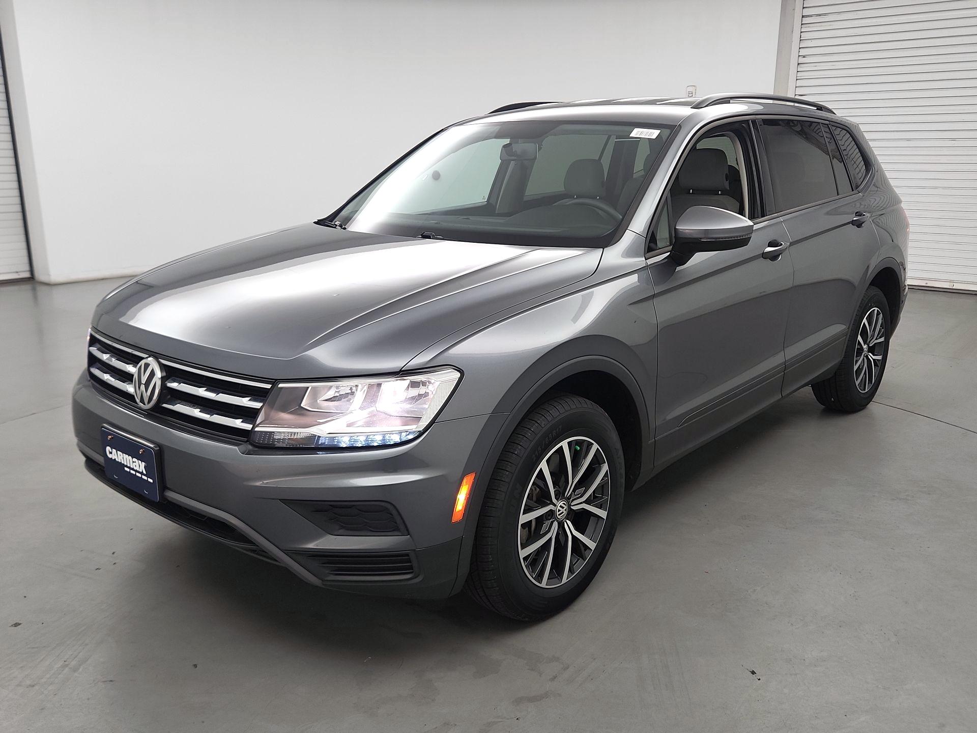 Thumbnail: 2021 Volkswagen Tiguan - 3