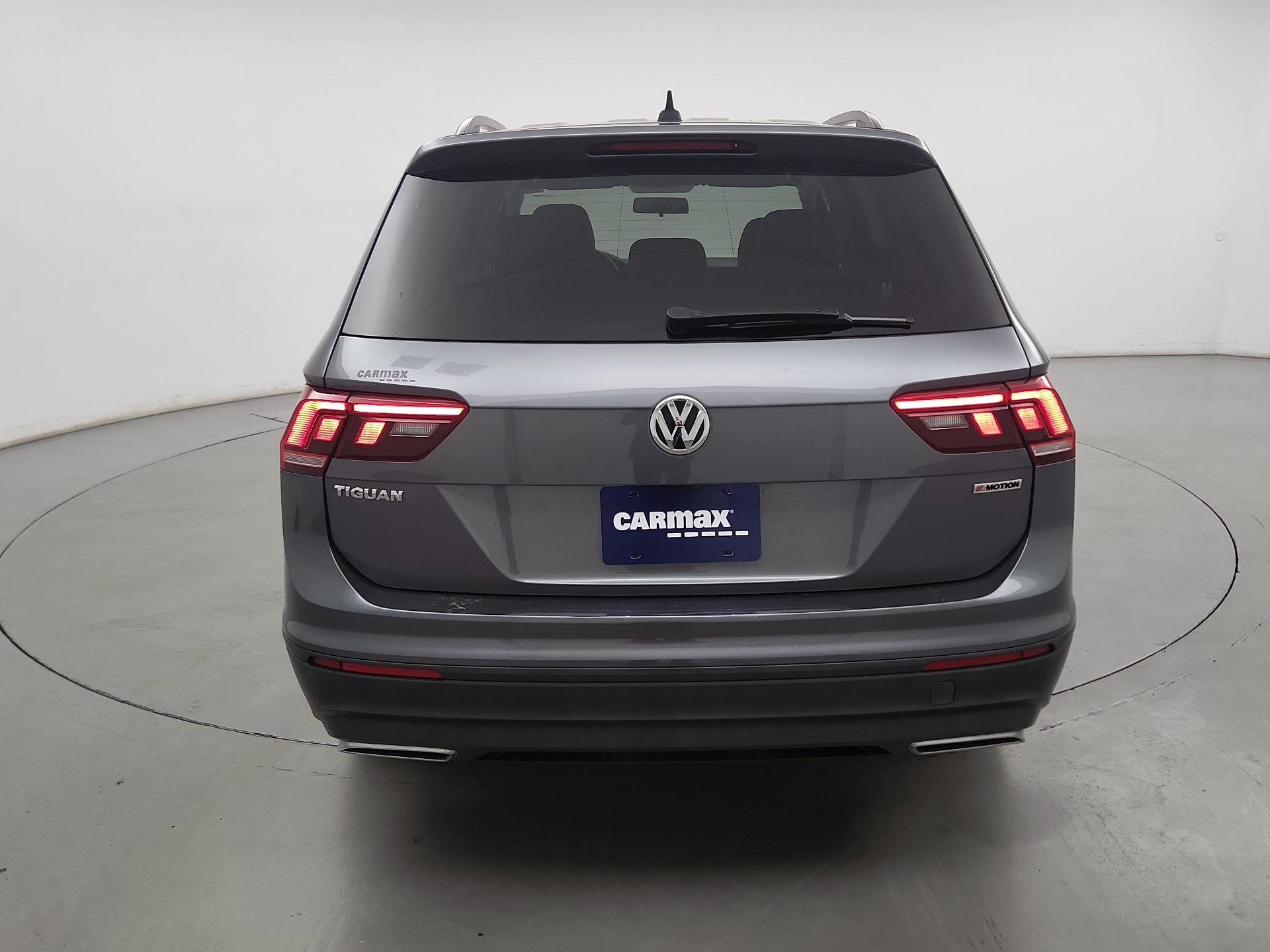 Thumbnail: 2021 Volkswagen Tiguan - 6