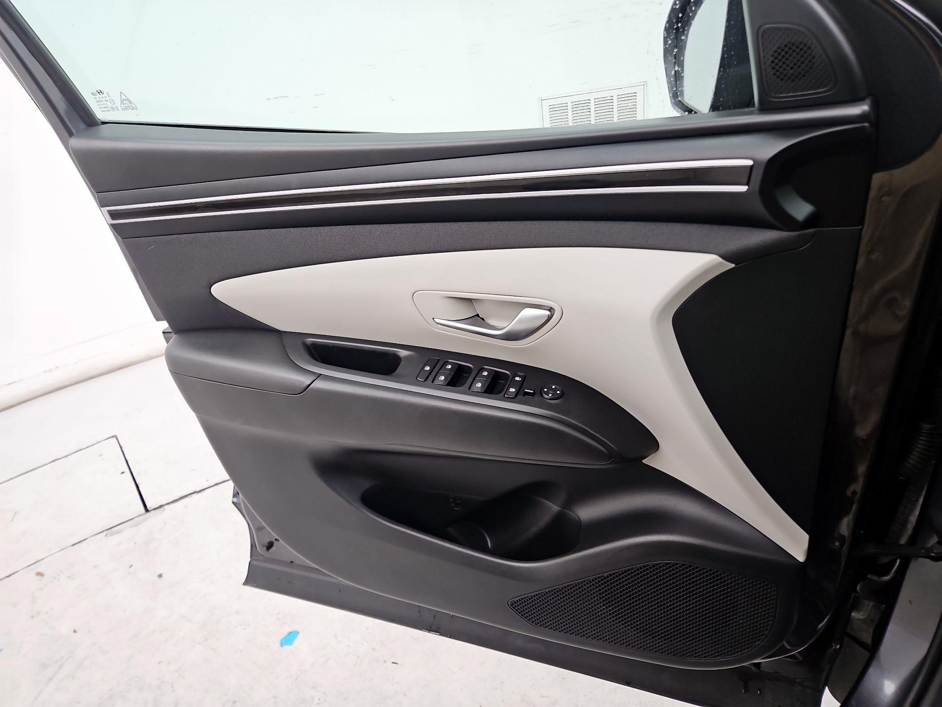 Thumbnail: 2023 Hyundai Tucson - 12