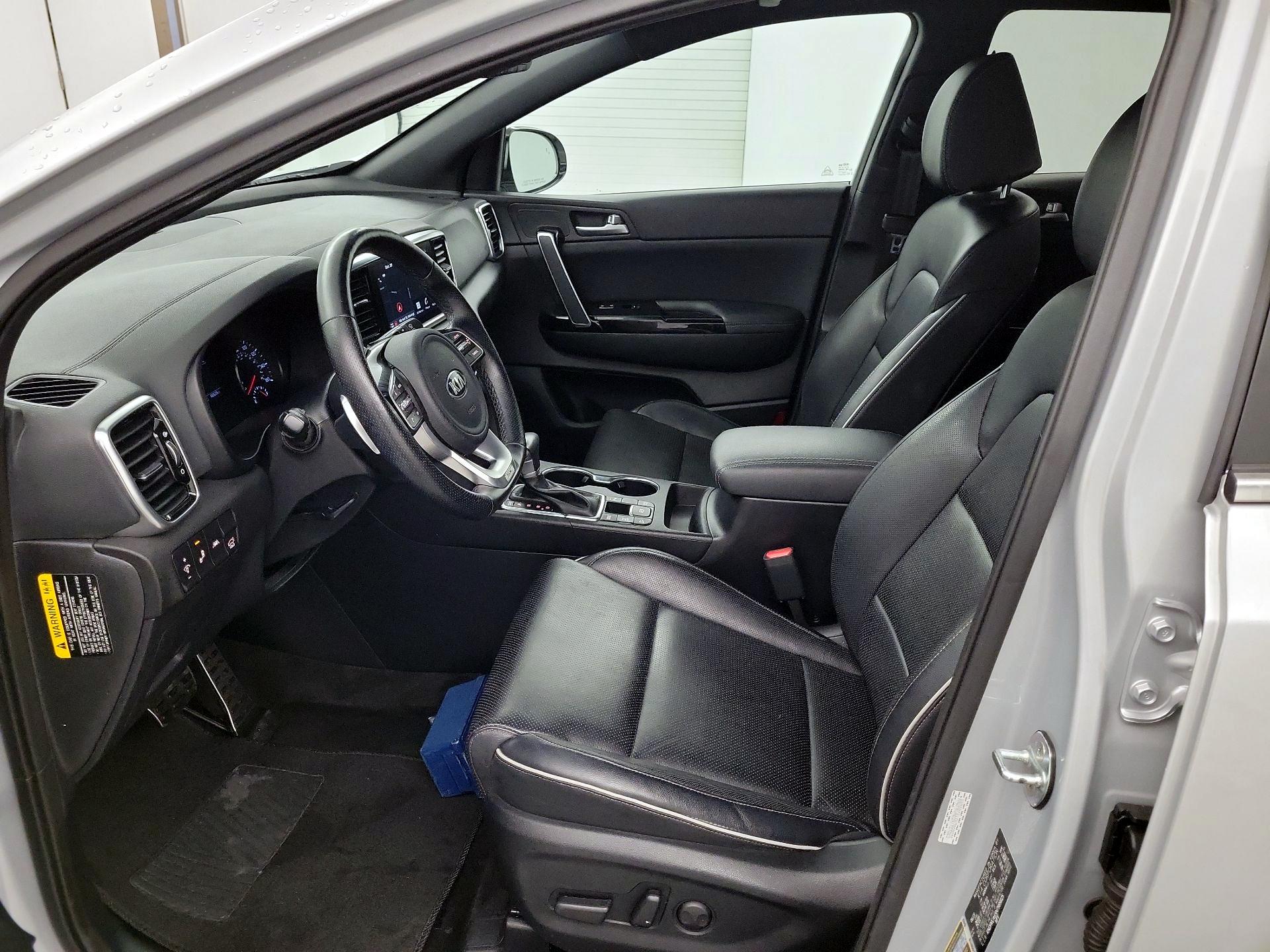 Thumbnail: 2022 Kia Sportage - 9