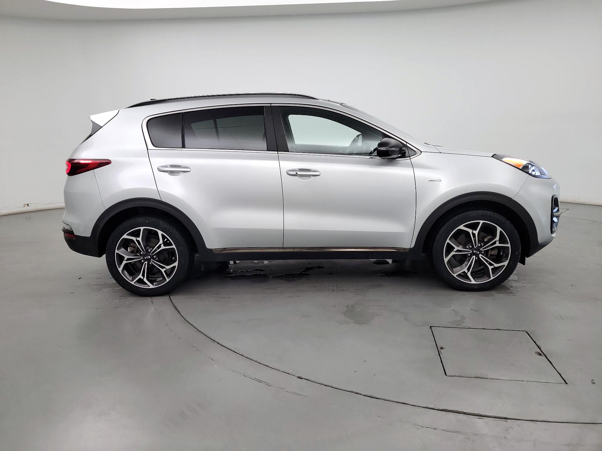 Thumbnail: 2022 Kia Sportage - 4
