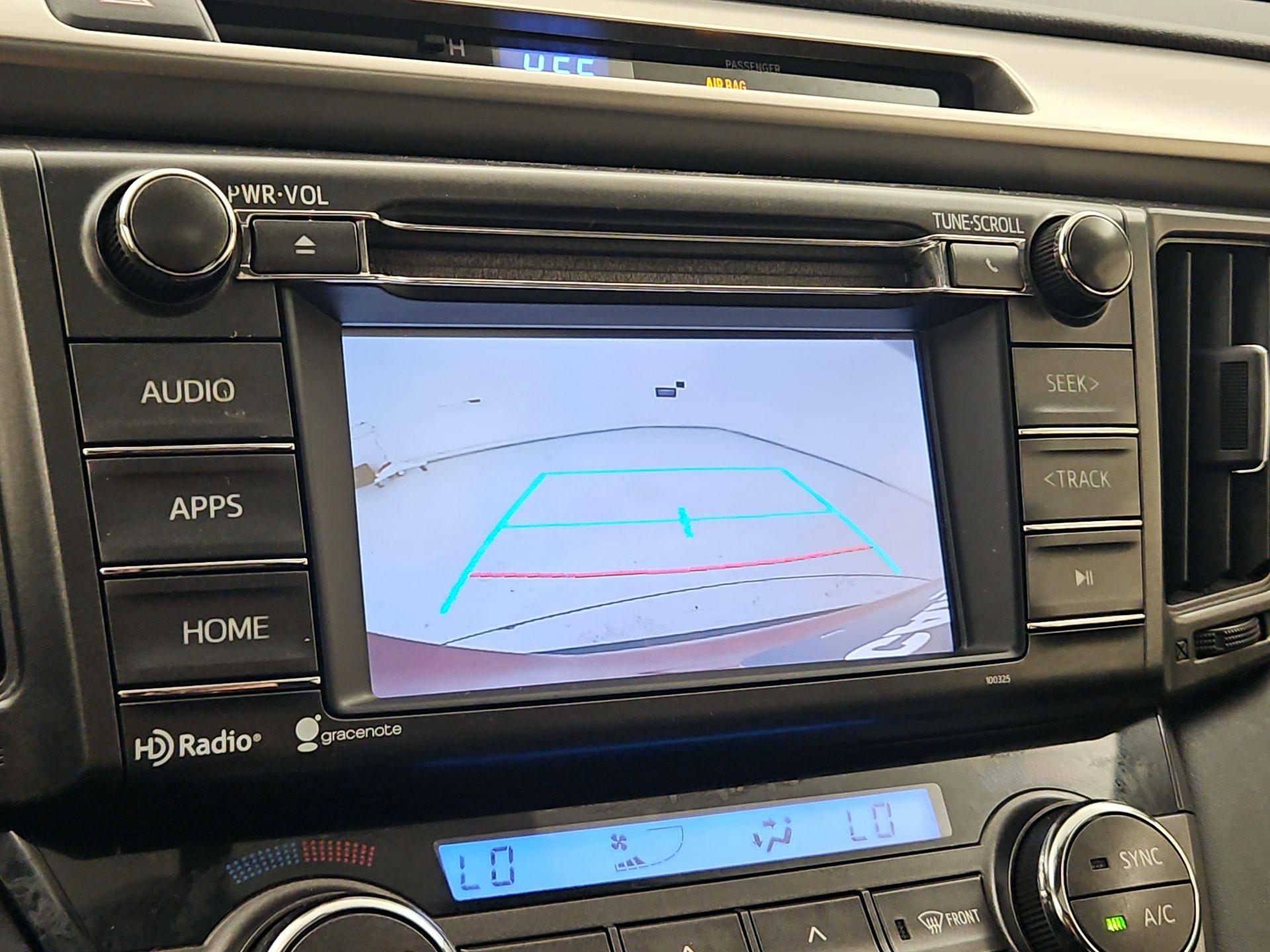 Thumbnail: 2015 Toyota RAV4 - 14