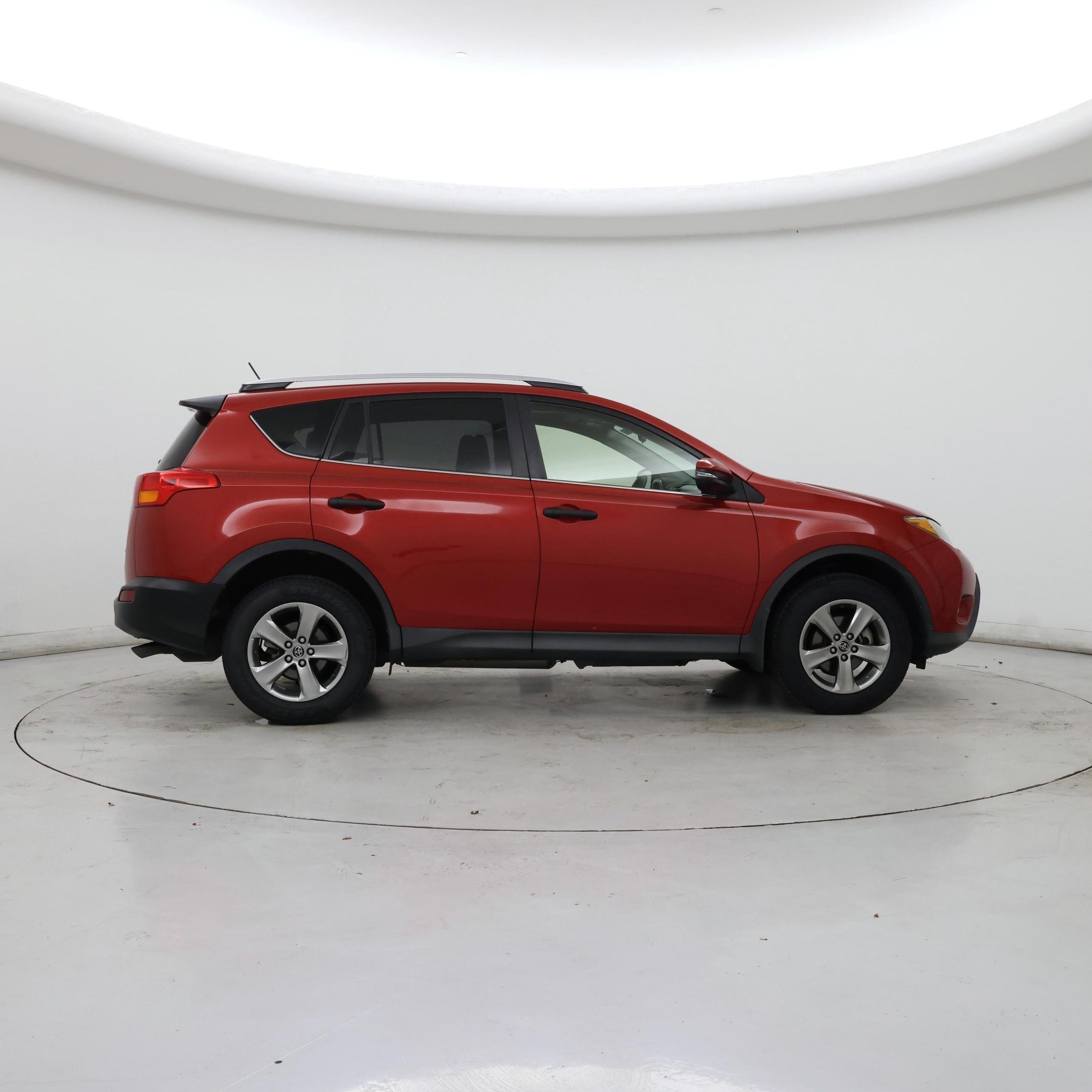 Thumbnail: 2015 Toyota RAV4 - 7