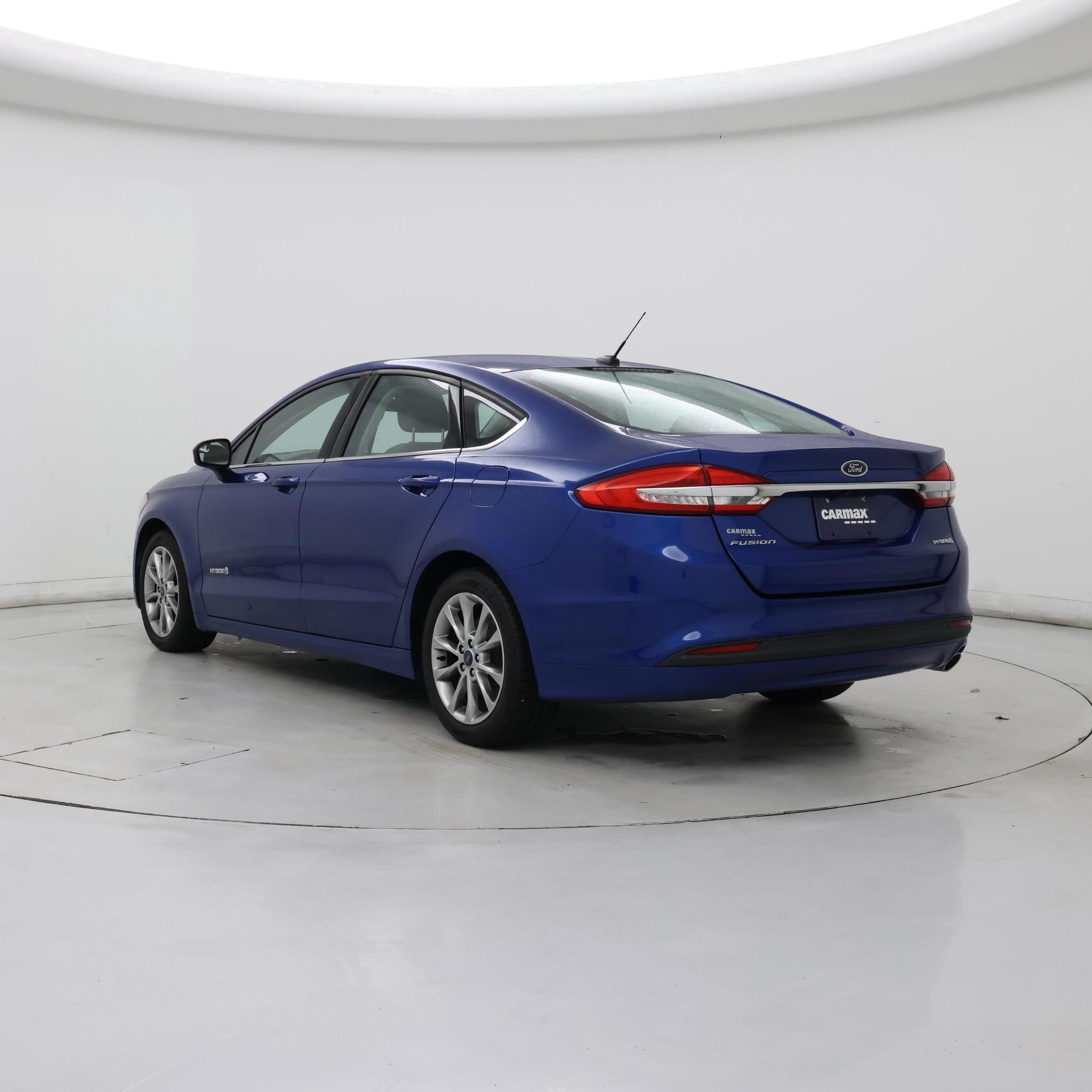 Thumbnail: 2017 Ford Fusion - 2
