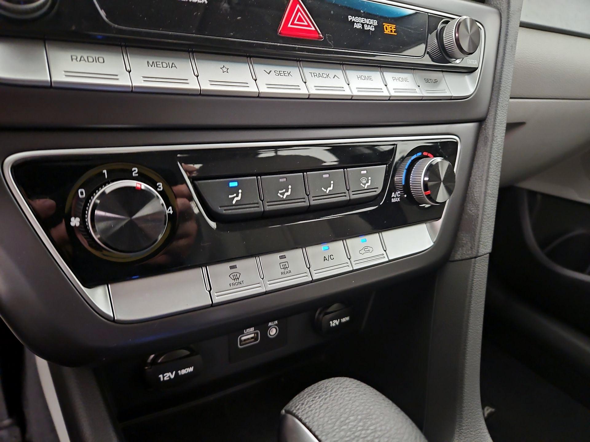 Thumbnail: 2018 Hyundai Sonata - 16