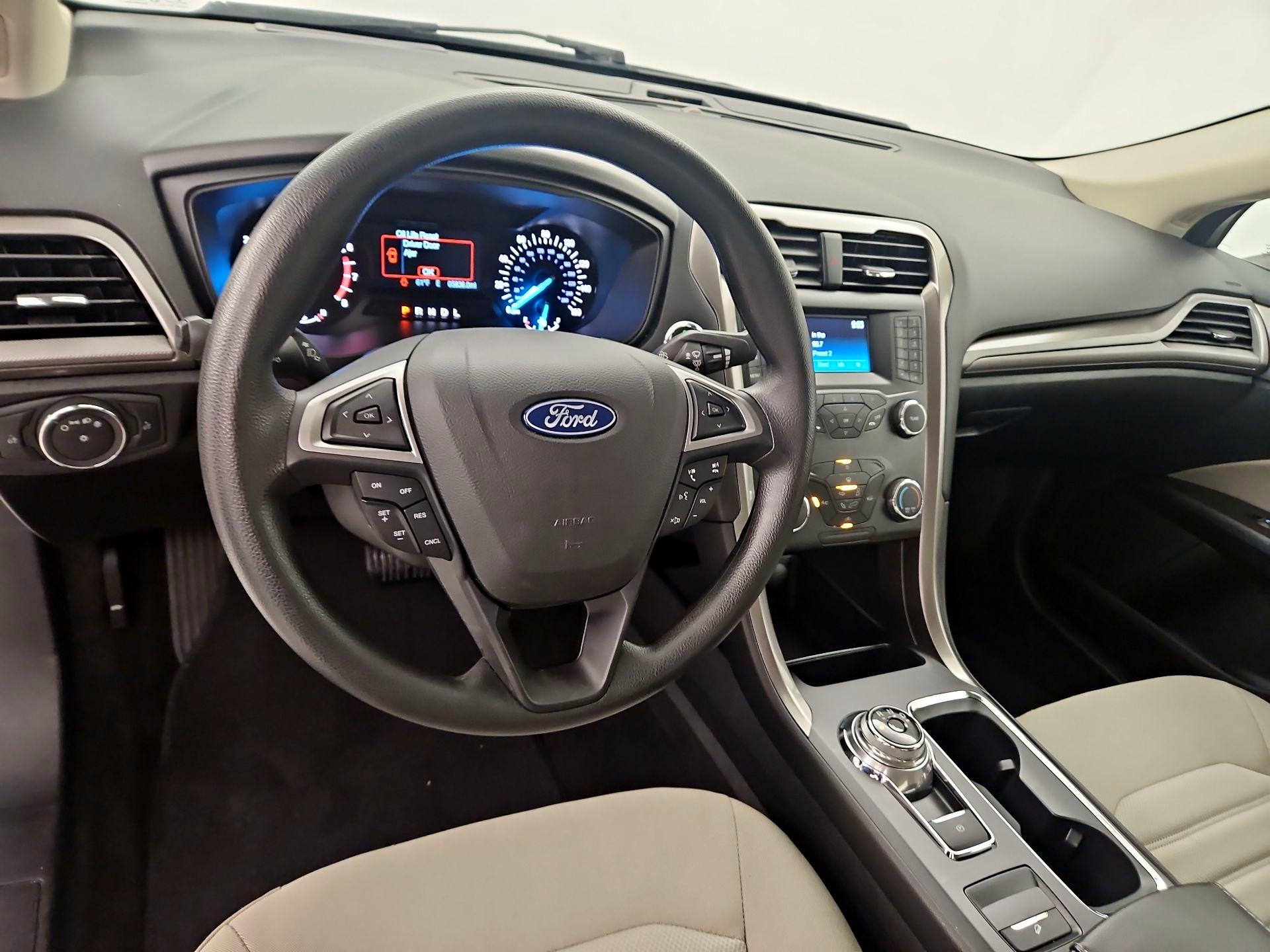 Thumbnail: 2019 Ford Fusion - 9
