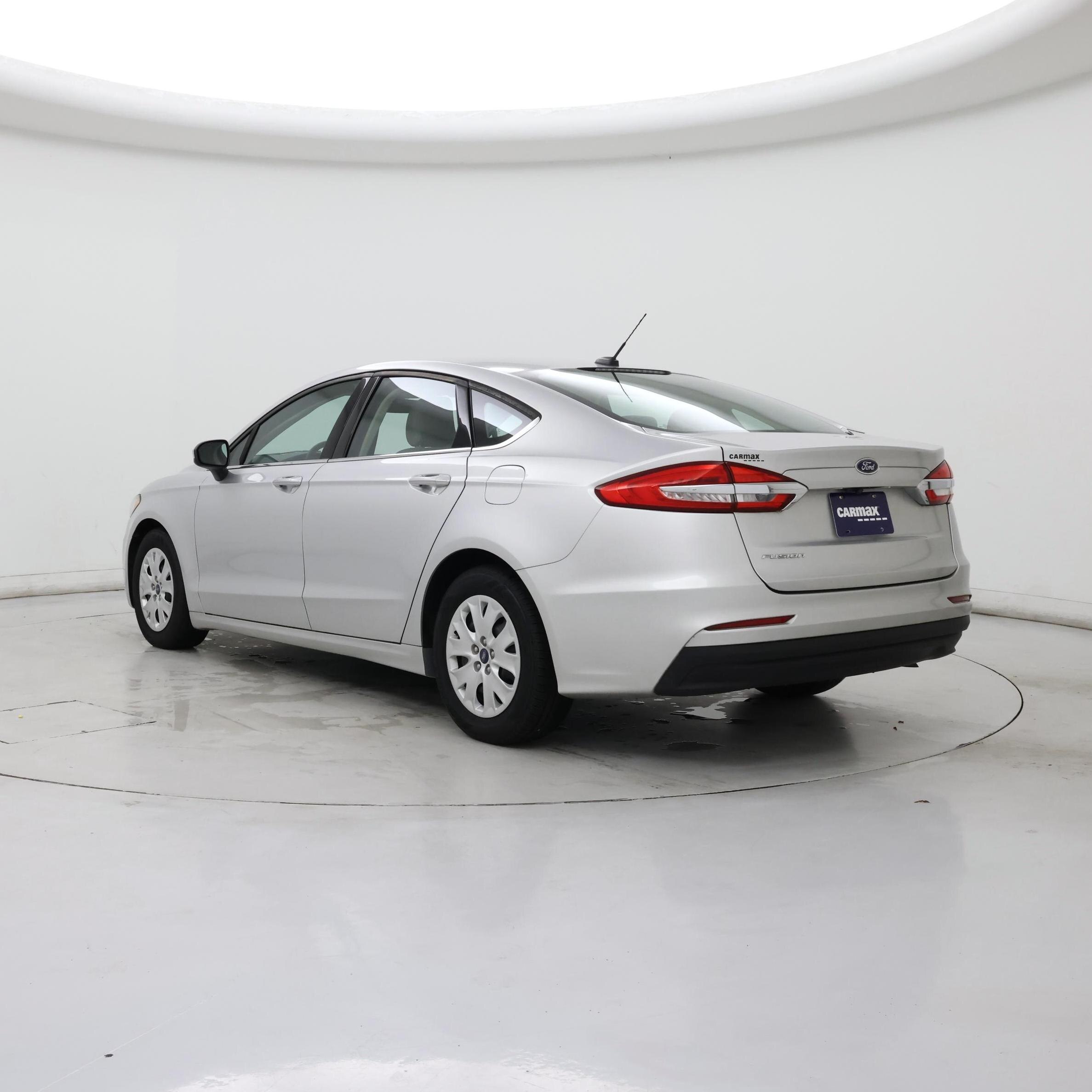 Thumbnail: 2019 Ford Fusion - 2
