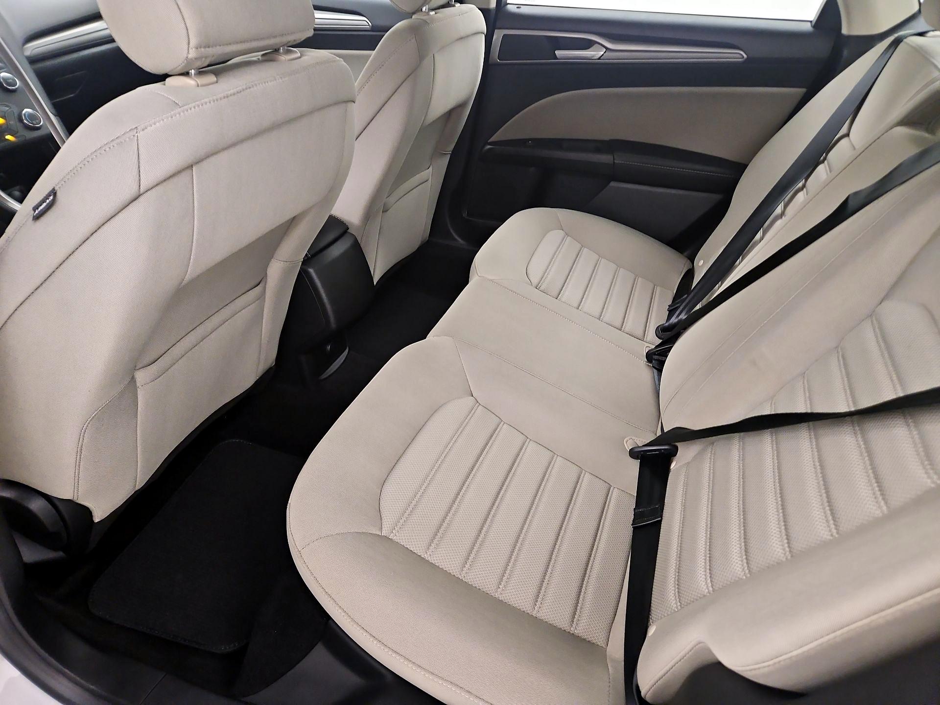 Thumbnail: 2019 Ford Fusion - 19