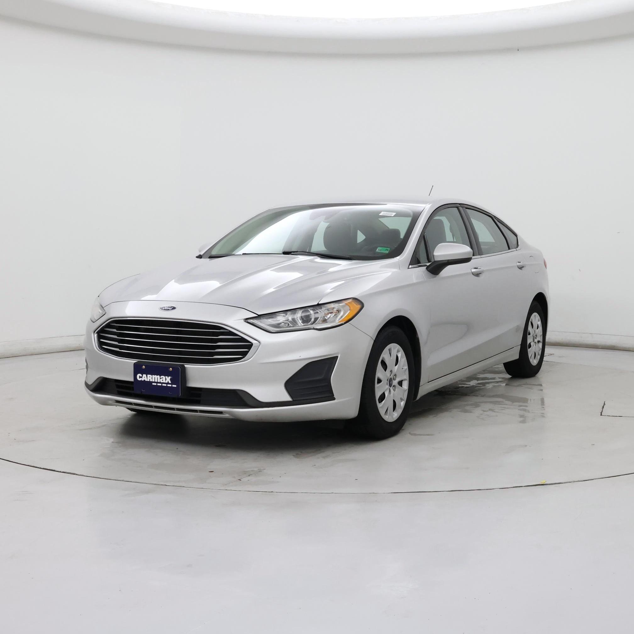 Thumbnail: 2019 Ford Fusion - 4