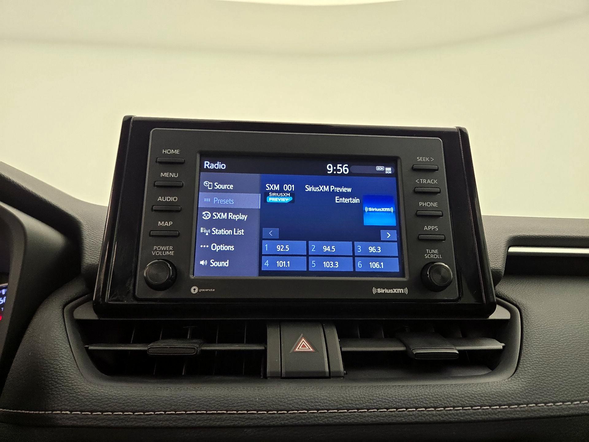 Thumbnail: 2022 Toyota RAV4 - 15