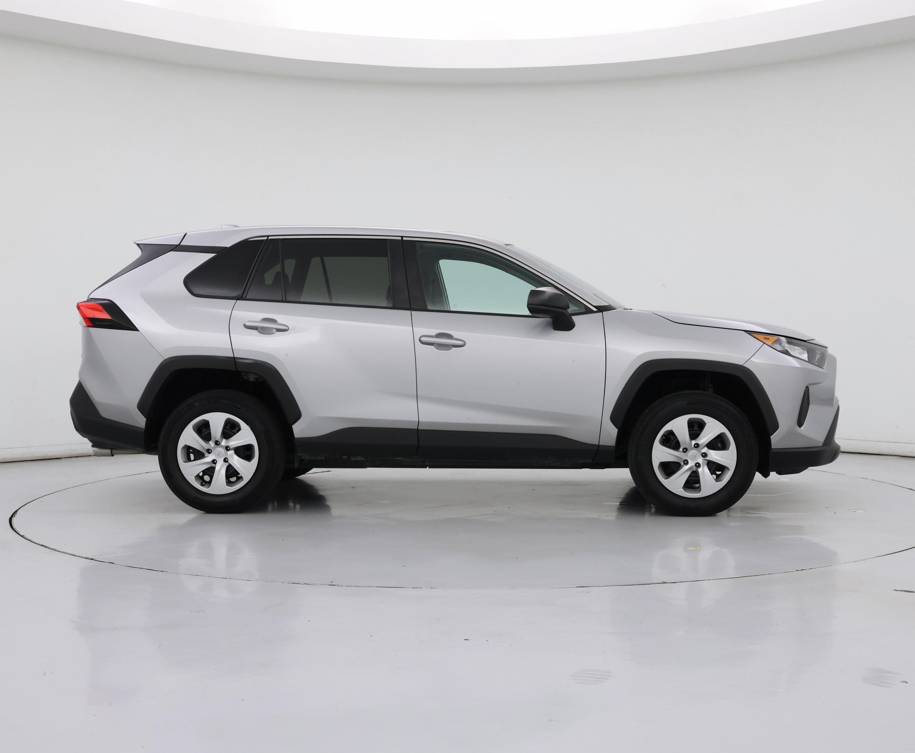 Thumbnail: 2022 Toyota RAV4 - 7