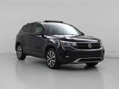Black 2022 Volkswagen Taos SE