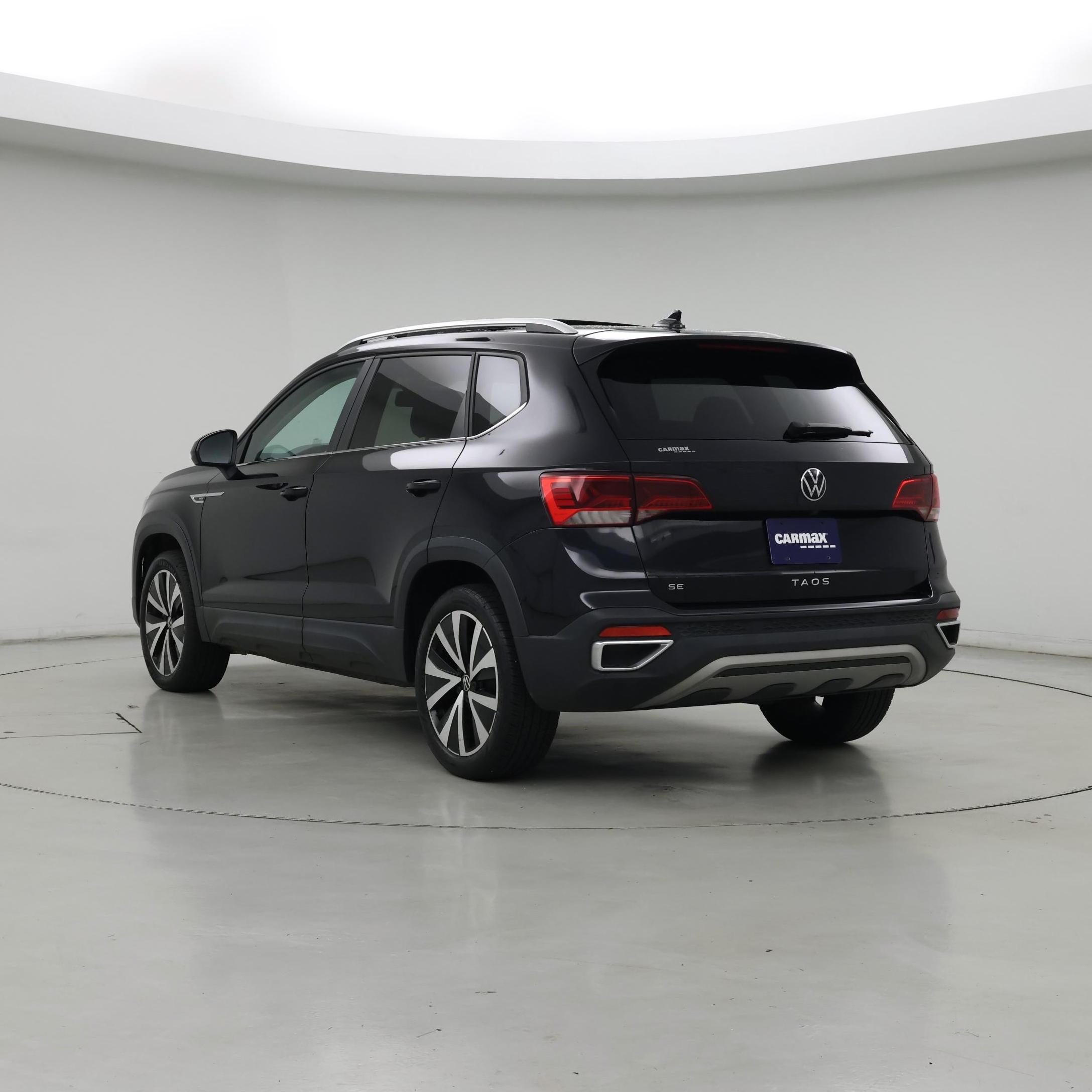 Thumbnail: 2022 Volkswagen Taos - 2