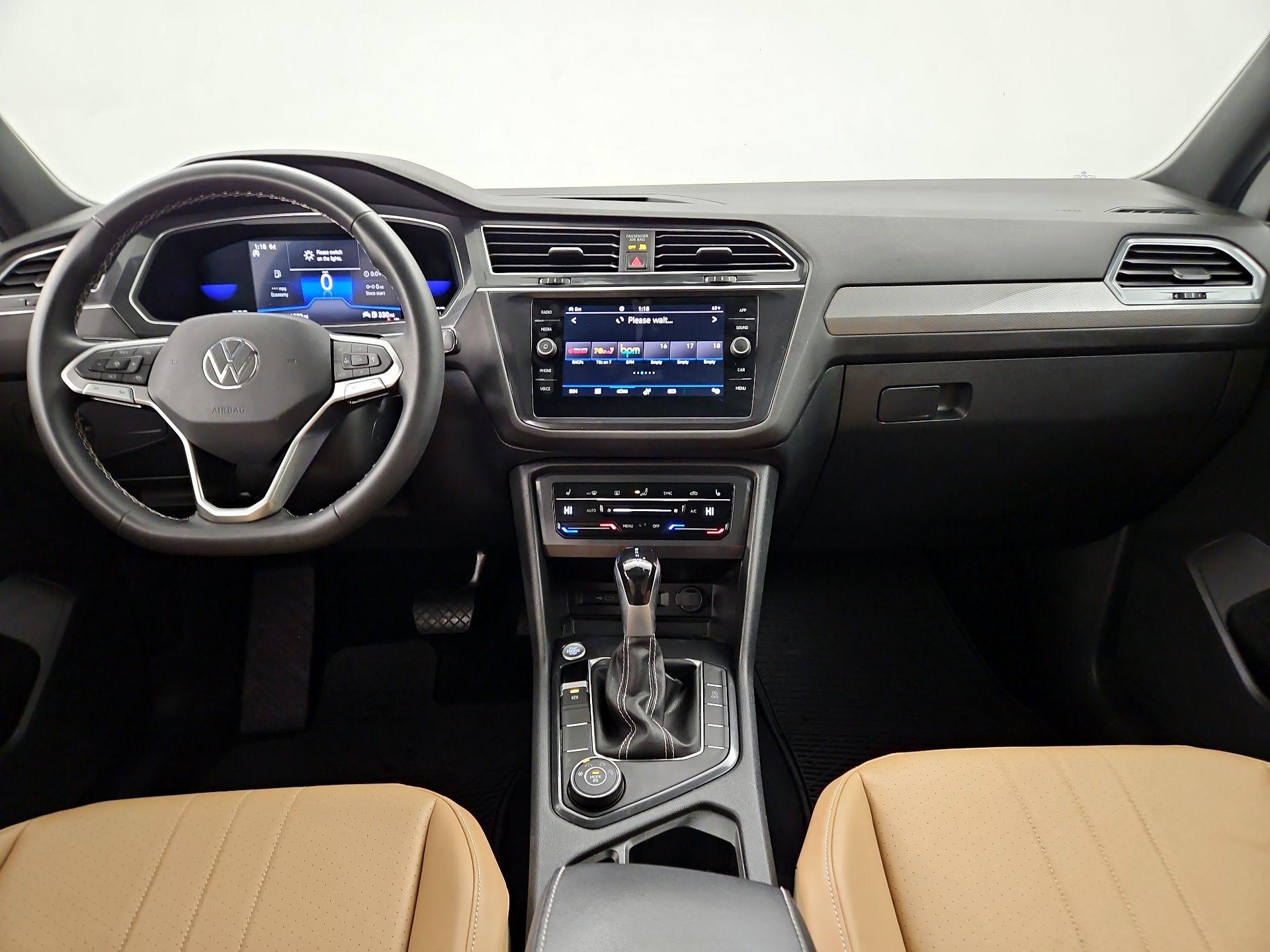 Thumbnail: 2022 Volkswagen Tiguan - 9