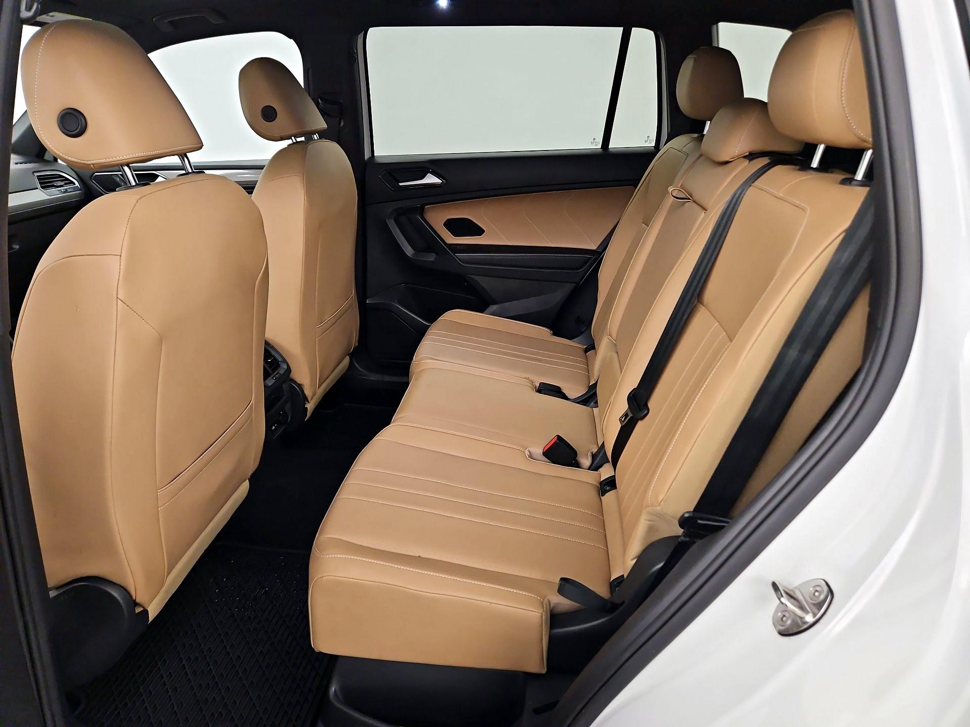 Thumbnail: 2022 Volkswagen Tiguan - 20