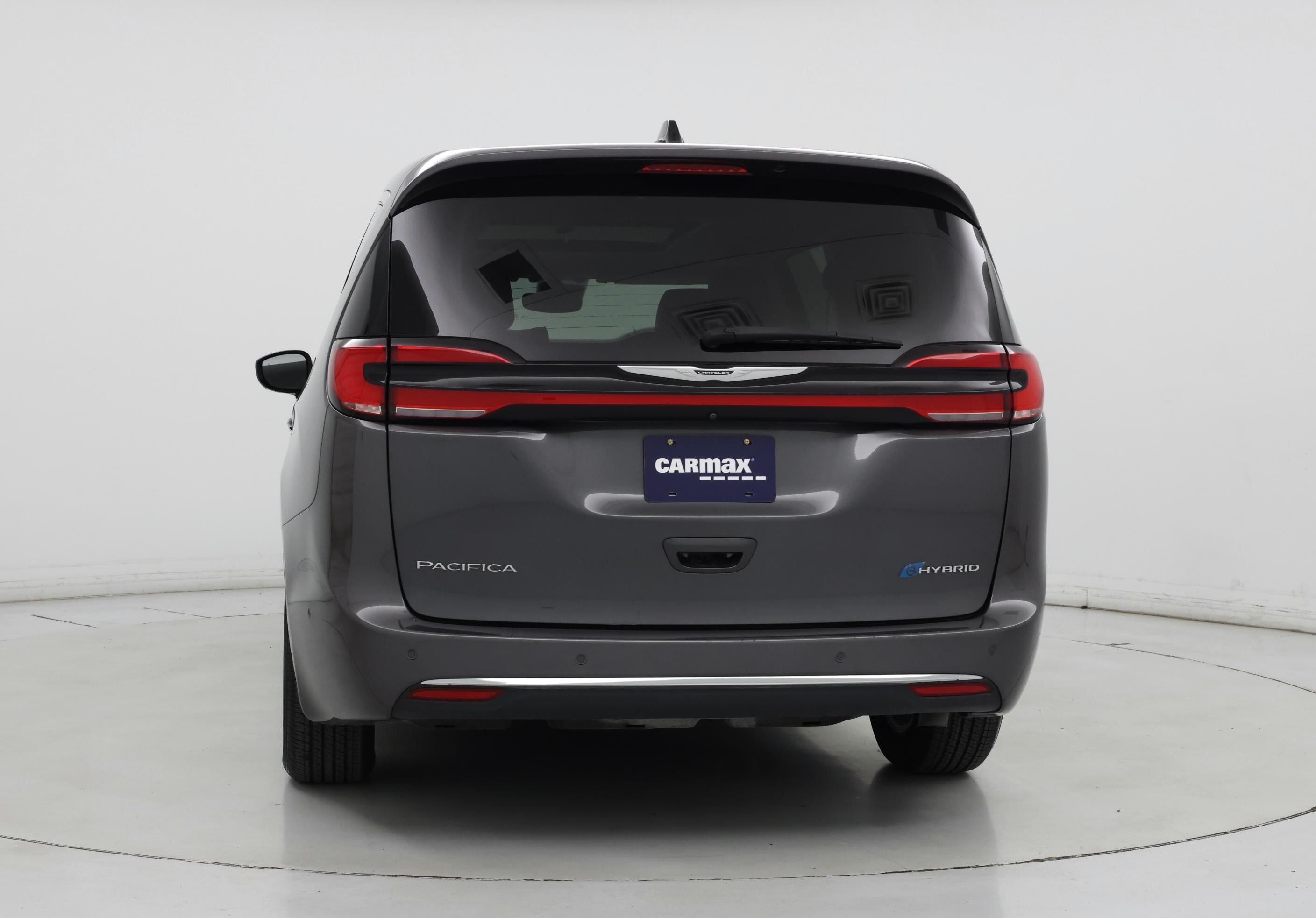 Thumbnail: 2023 Chrysler Pacifica - 6