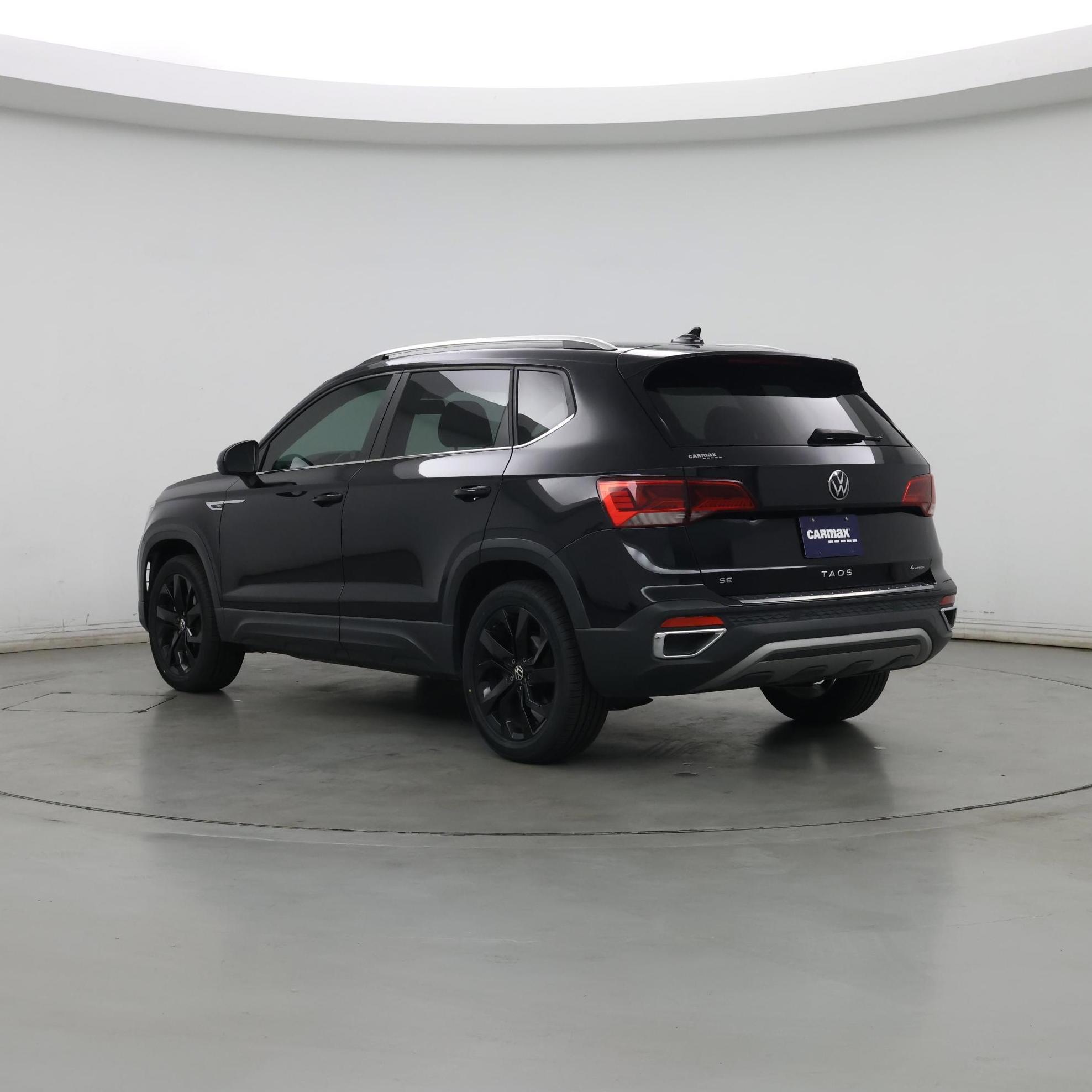 Thumbnail: 2022 Volkswagen Taos - 2