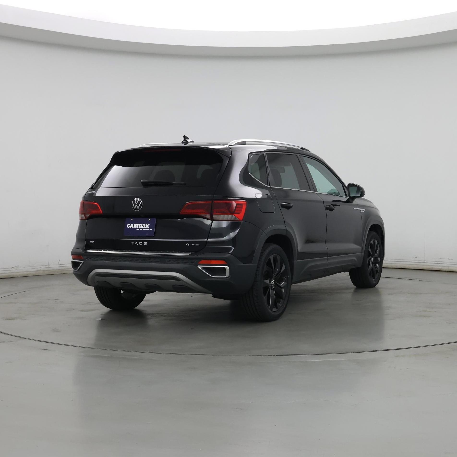 Thumbnail: 2022 Volkswagen Taos - 8