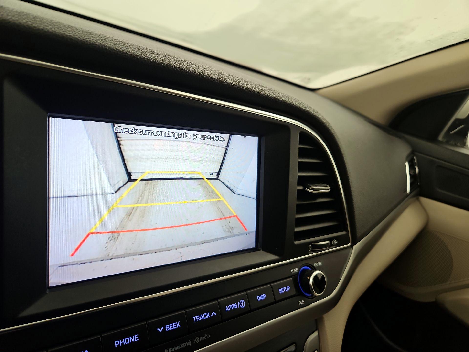 Thumbnail: 2017 Hyundai Elantra - 14