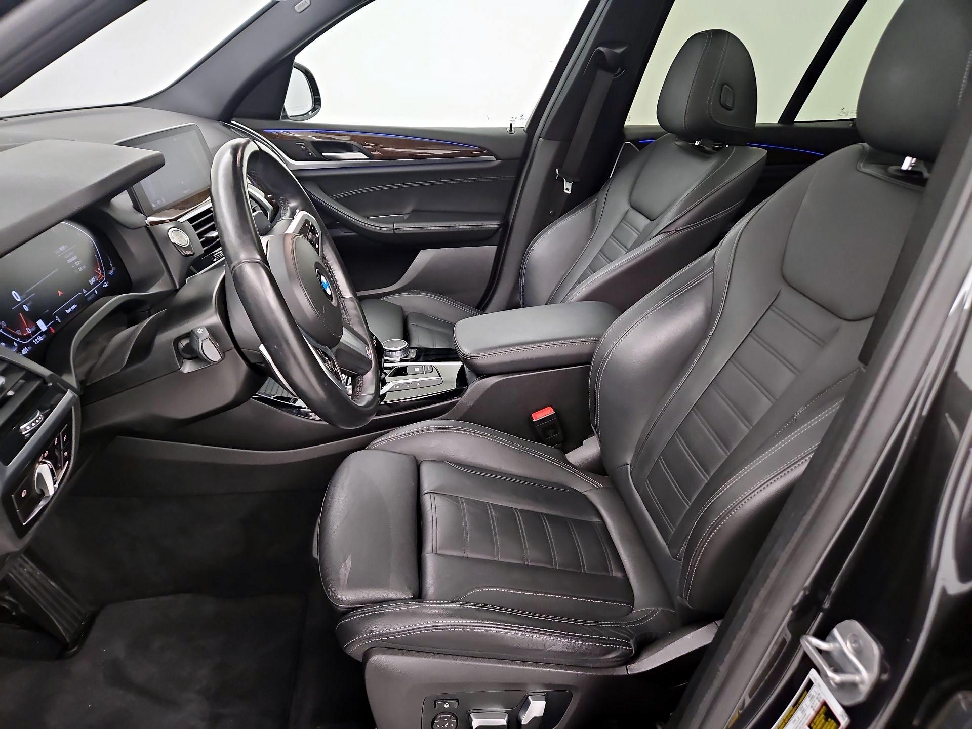 Thumbnail: 2021 BMW X3 - 11