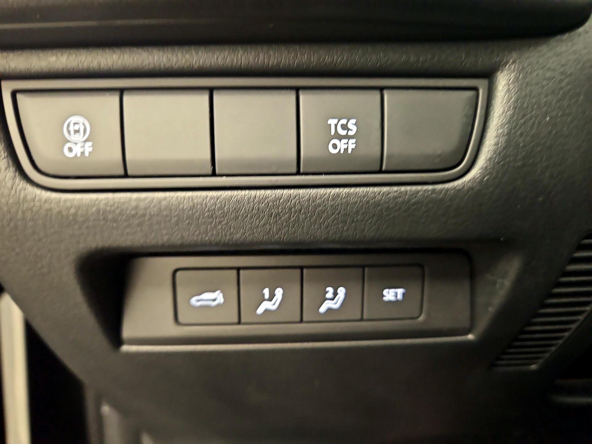 Thumbnail: 2023 Mazda CX-50 - 13