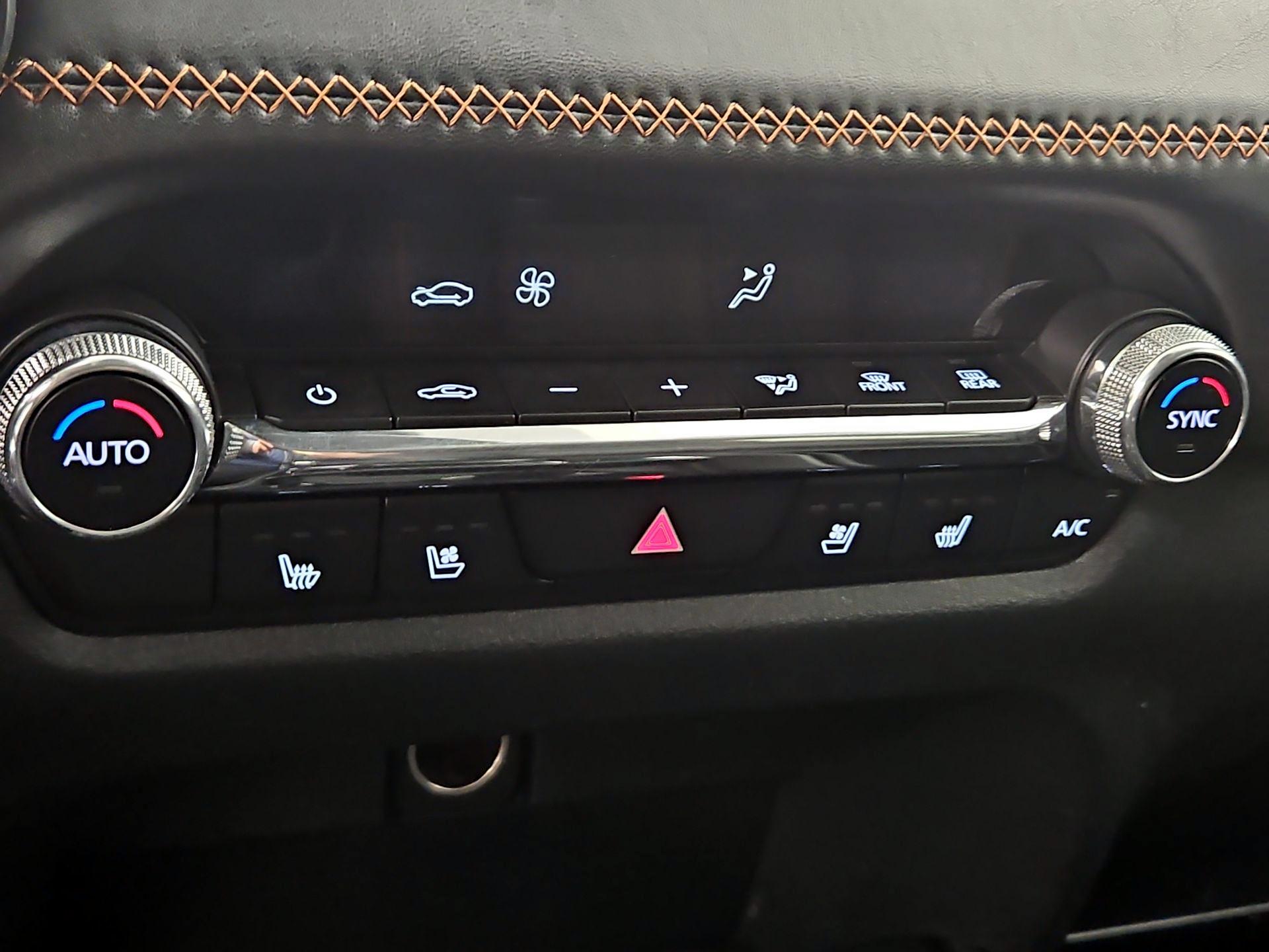 Thumbnail: 2023 Mazda CX-50 - 17