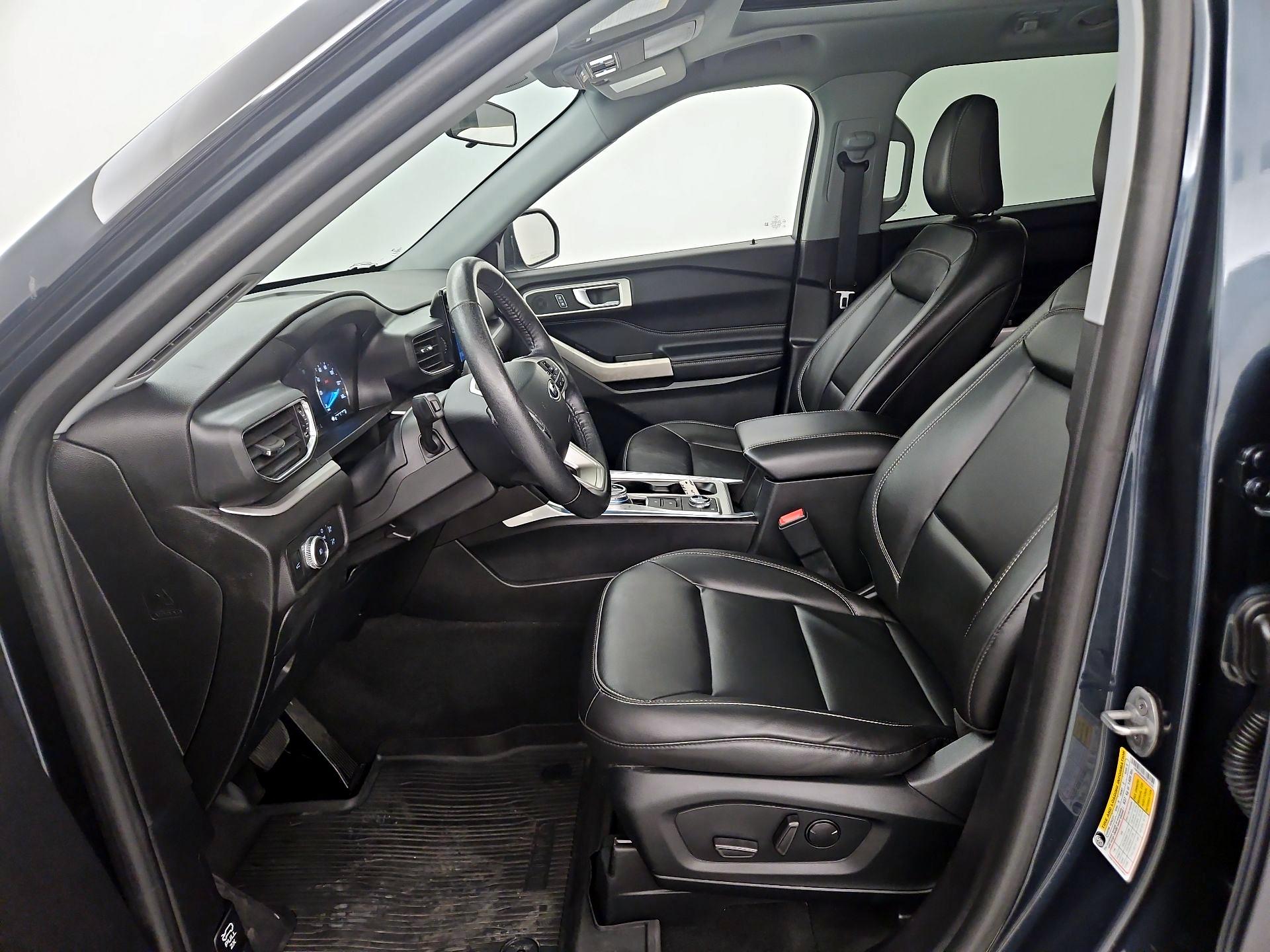 Thumbnail: 2022 Ford Explorer - 11