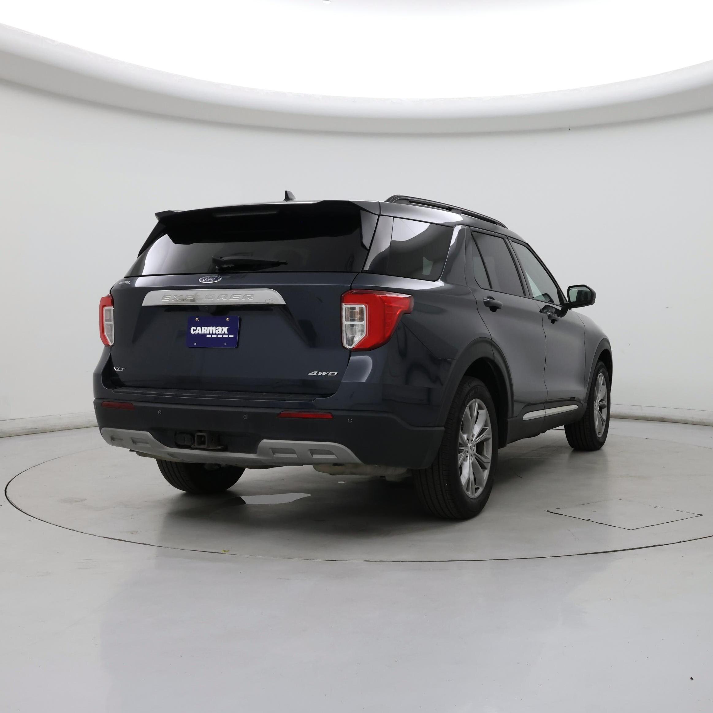 Thumbnail: 2022 Ford Explorer - 8